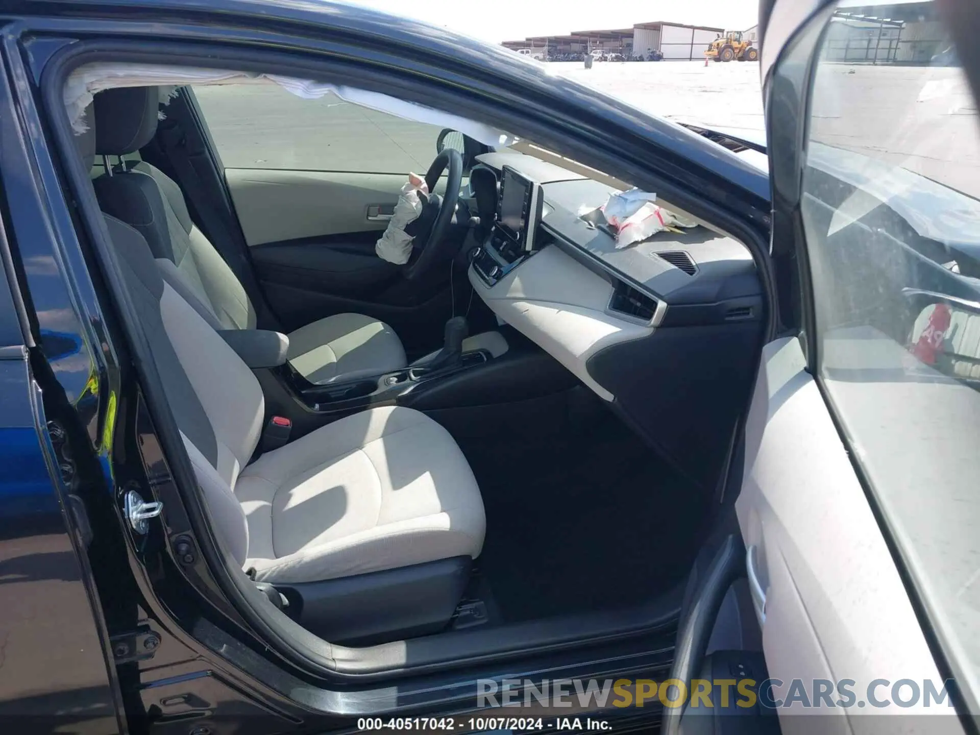5 Photograph of a damaged car JTDEPMAE5MJ168168 TOYOTA COROLLA 2021
