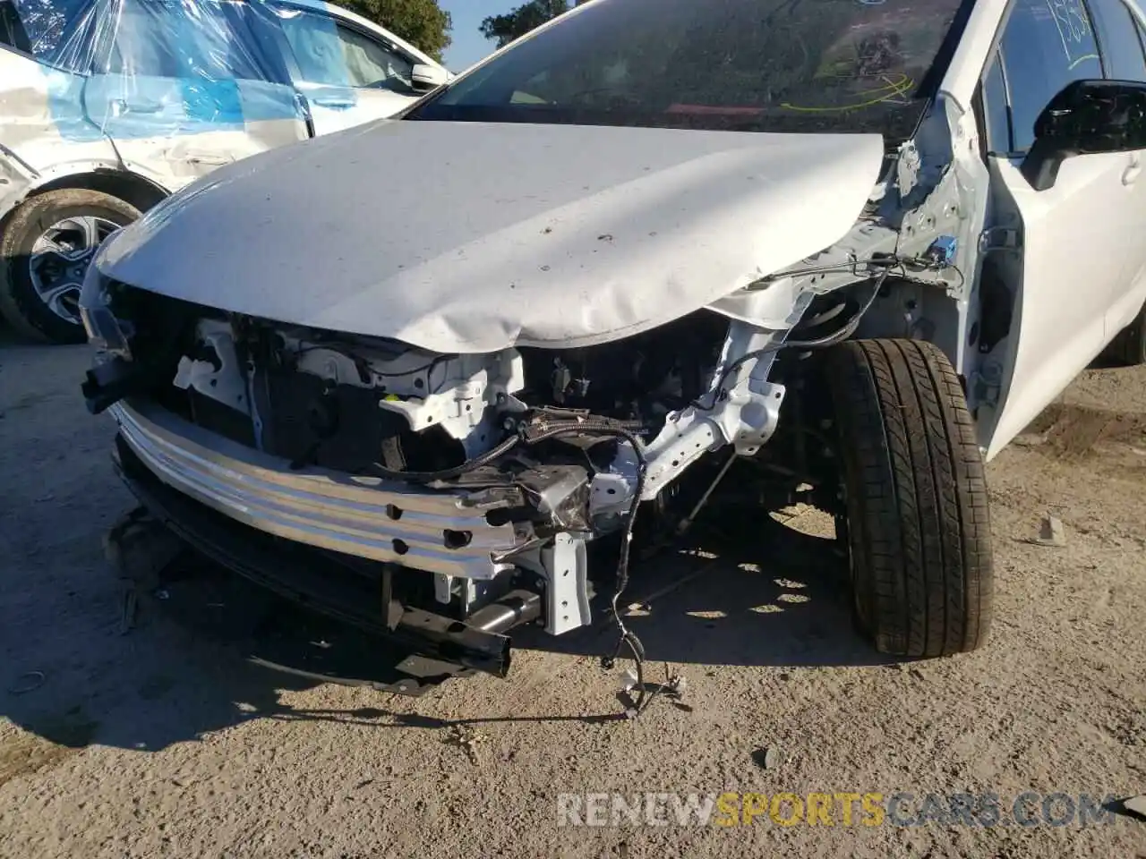 9 Photograph of a damaged car JTDEPMAE5MJ172320 TOYOTA COROLLA 2021