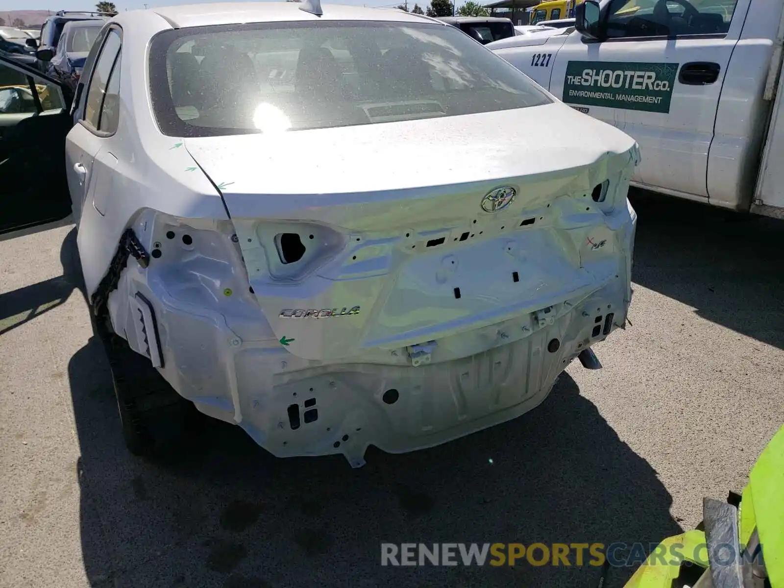 9 Photograph of a damaged car JTDEPMAE5MJ173290 TOYOTA COROLLA 2021