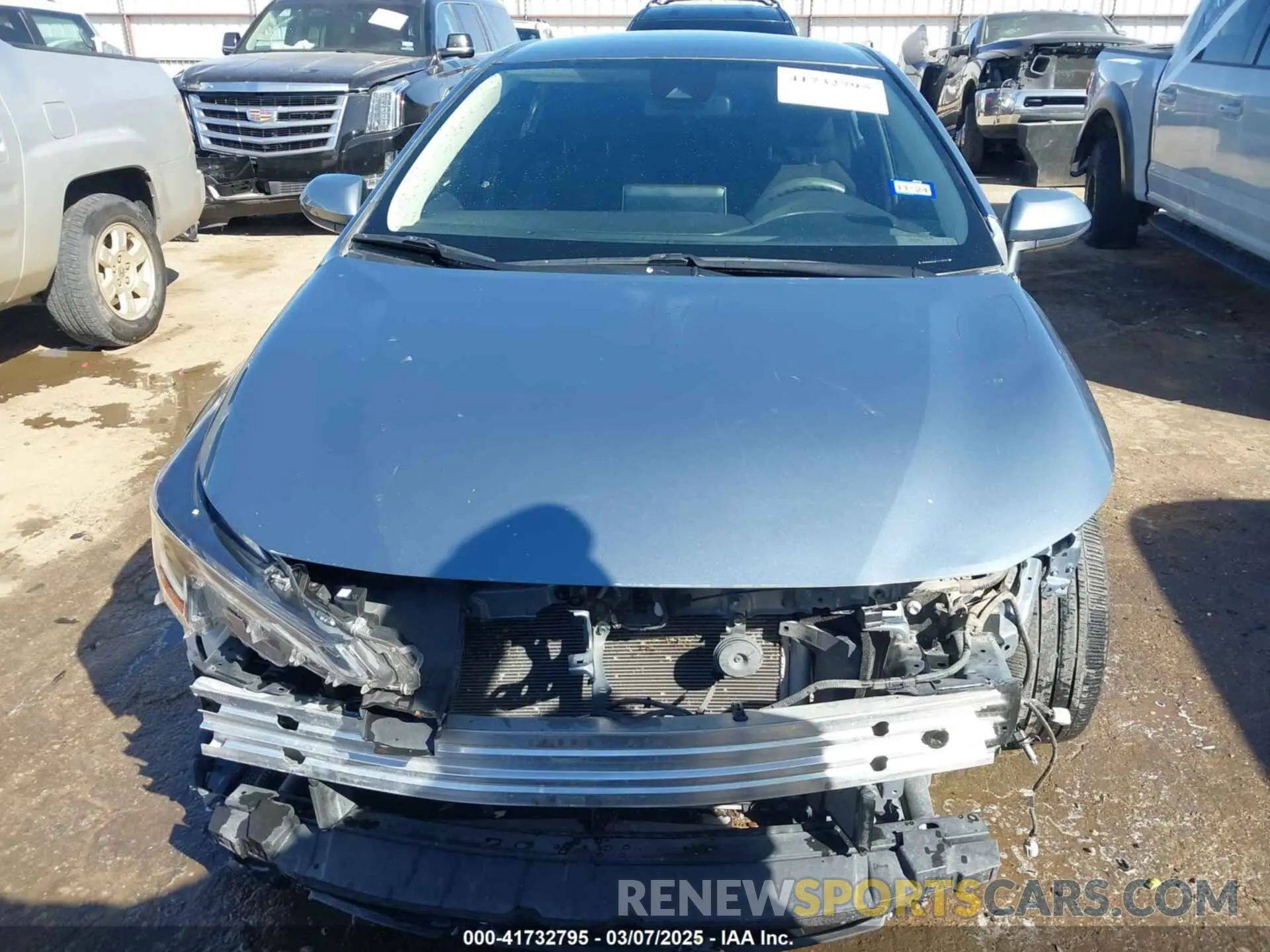 12 Photograph of a damaged car JTDEPMAE6MJ117973 TOYOTA COROLLA 2021