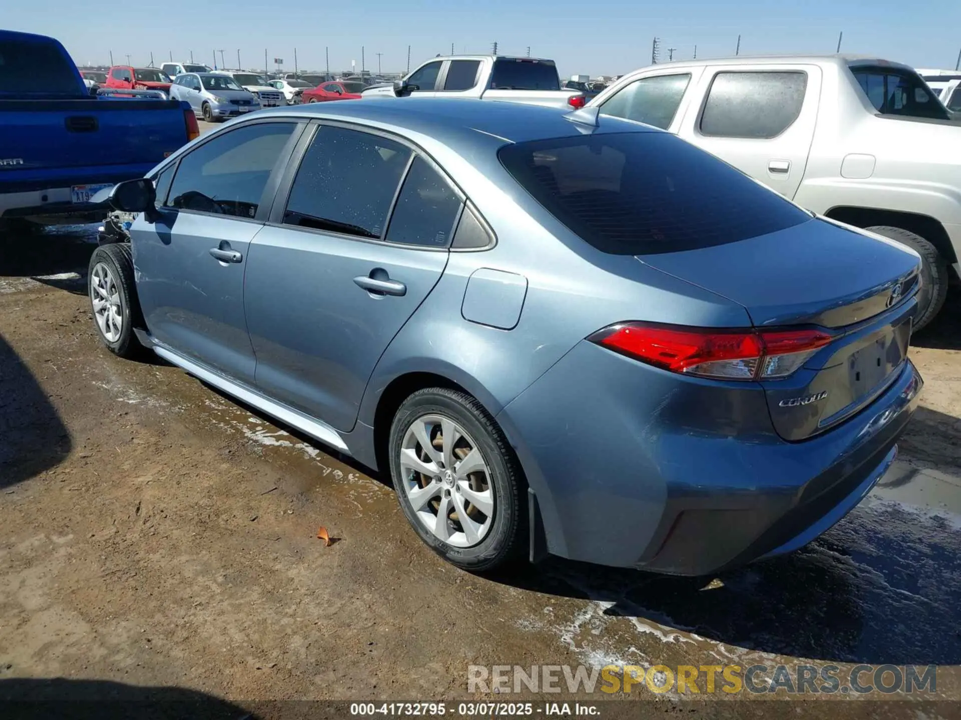 3 Photograph of a damaged car JTDEPMAE6MJ117973 TOYOTA COROLLA 2021