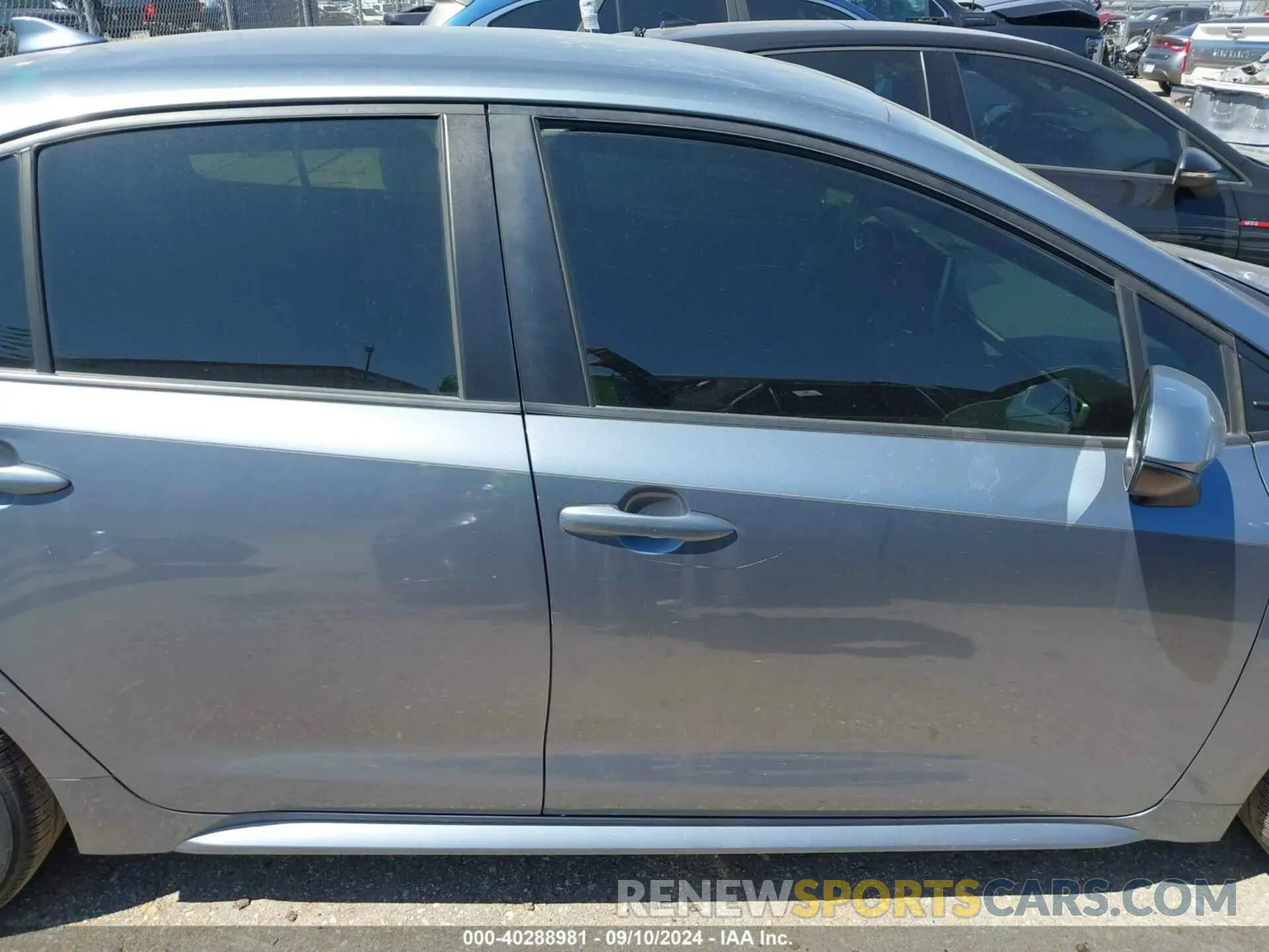14 Photograph of a damaged car JTDEPMAE6MJ118220 TOYOTA COROLLA 2021