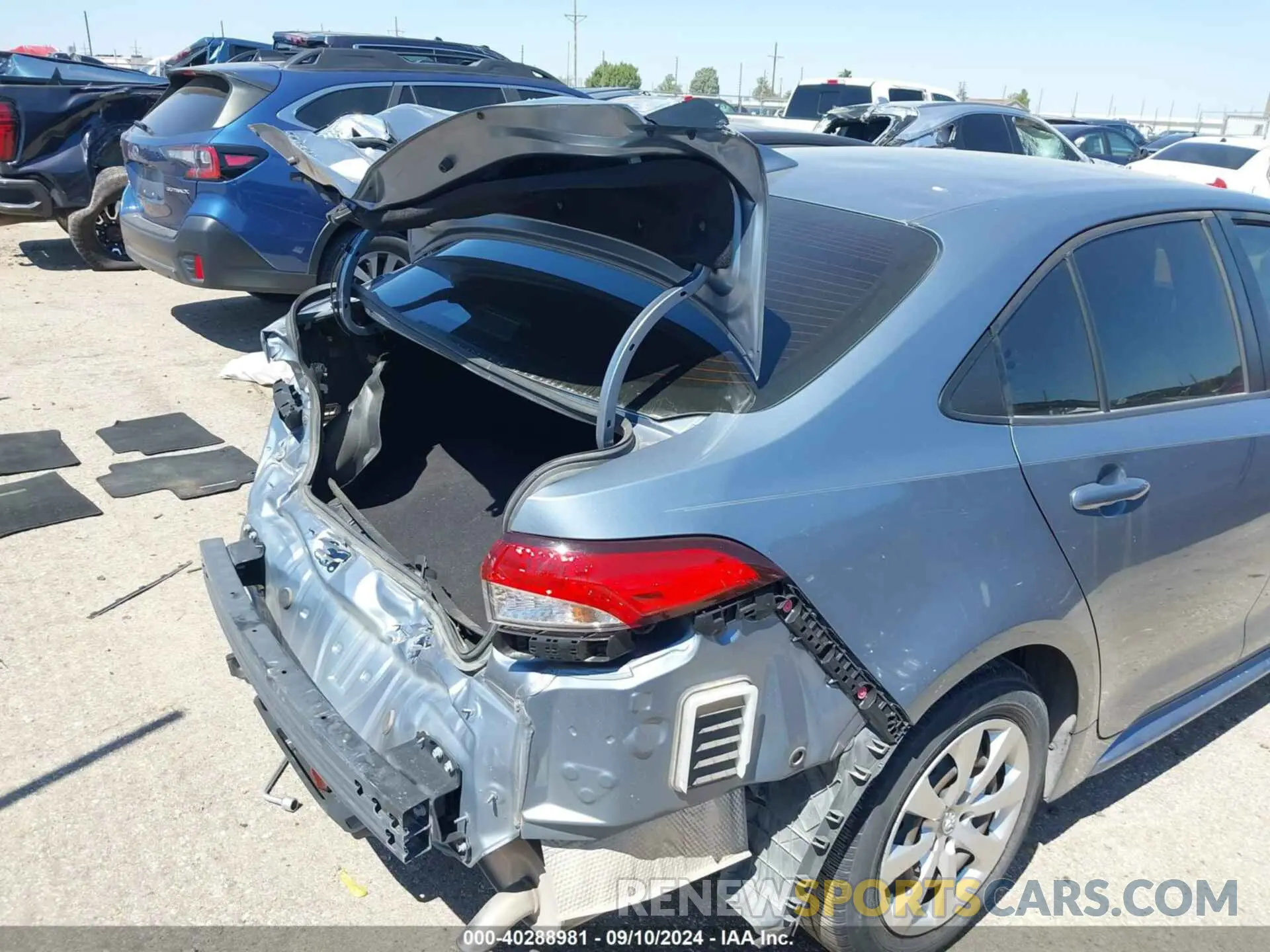 6 Photograph of a damaged car JTDEPMAE6MJ118220 TOYOTA COROLLA 2021