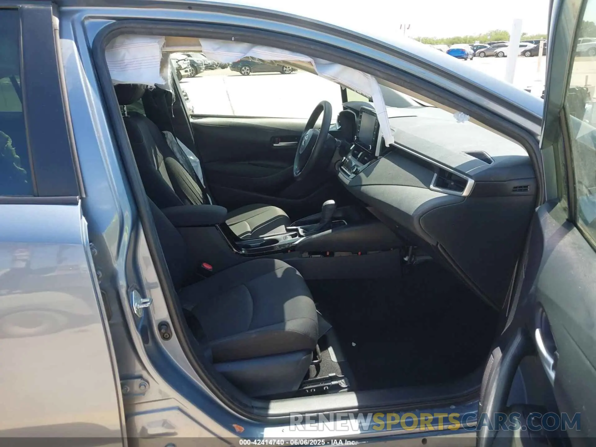 5 Photograph of a damaged car JTDEPMAE6MJ124132 TOYOTA COROLLA 2021