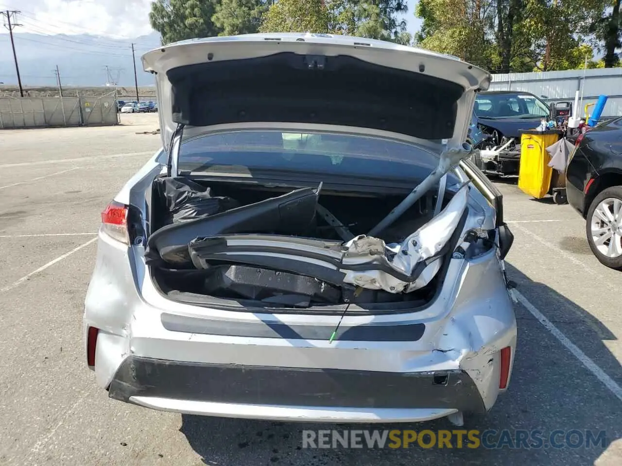 6 Photograph of a damaged car JTDEPMAE6MJ130691 TOYOTA COROLLA 2021