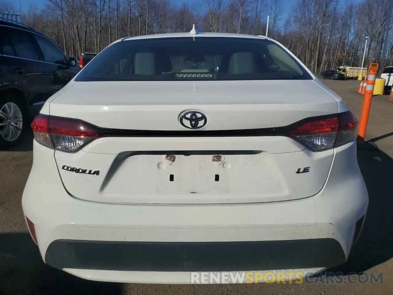 6 Photograph of a damaged car JTDEPMAE6MJ161049 TOYOTA COROLLA 2021