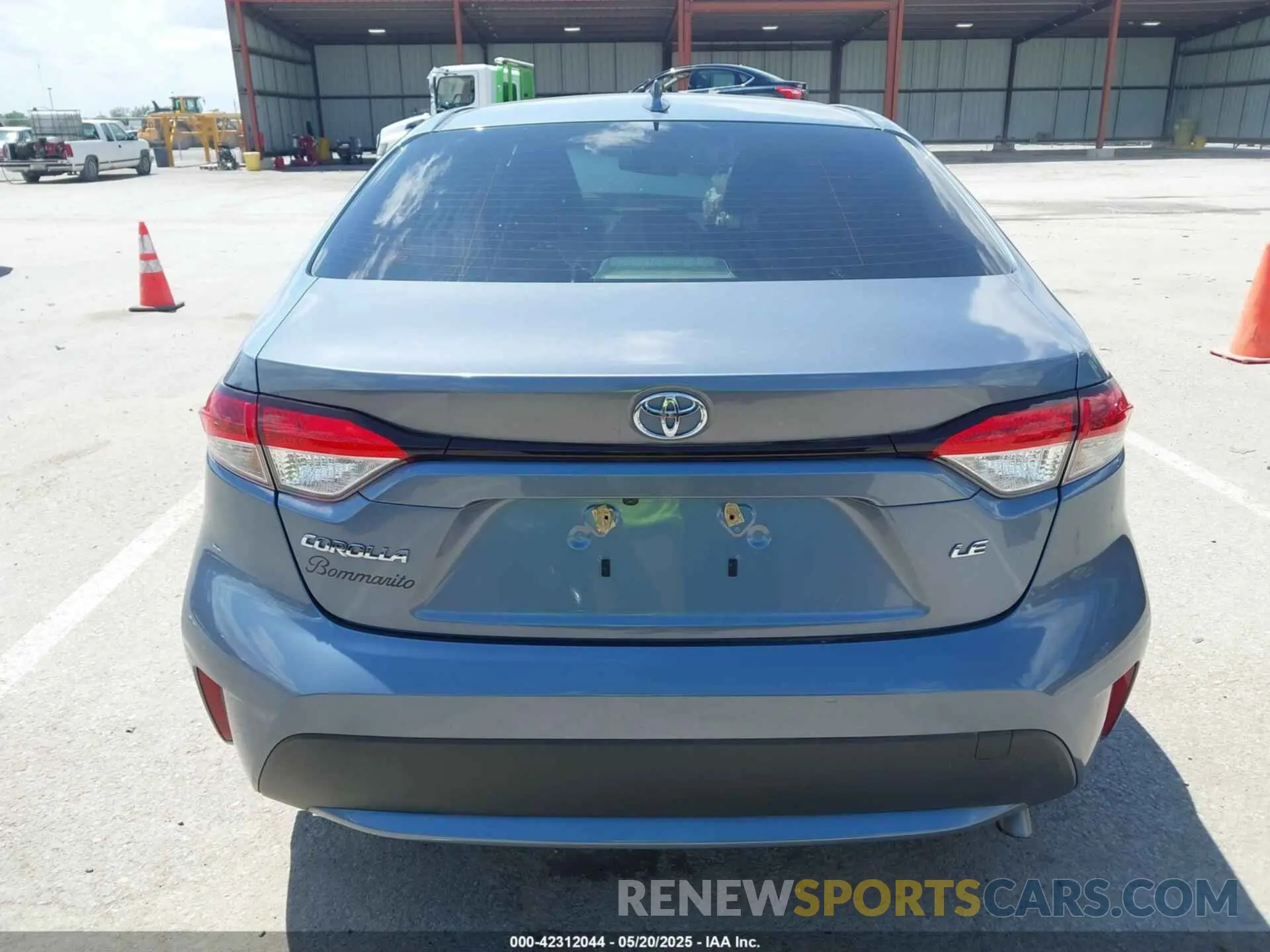 17 Photograph of a damaged car JTDEPMAE6MJ181656 TOYOTA COROLLA 2021