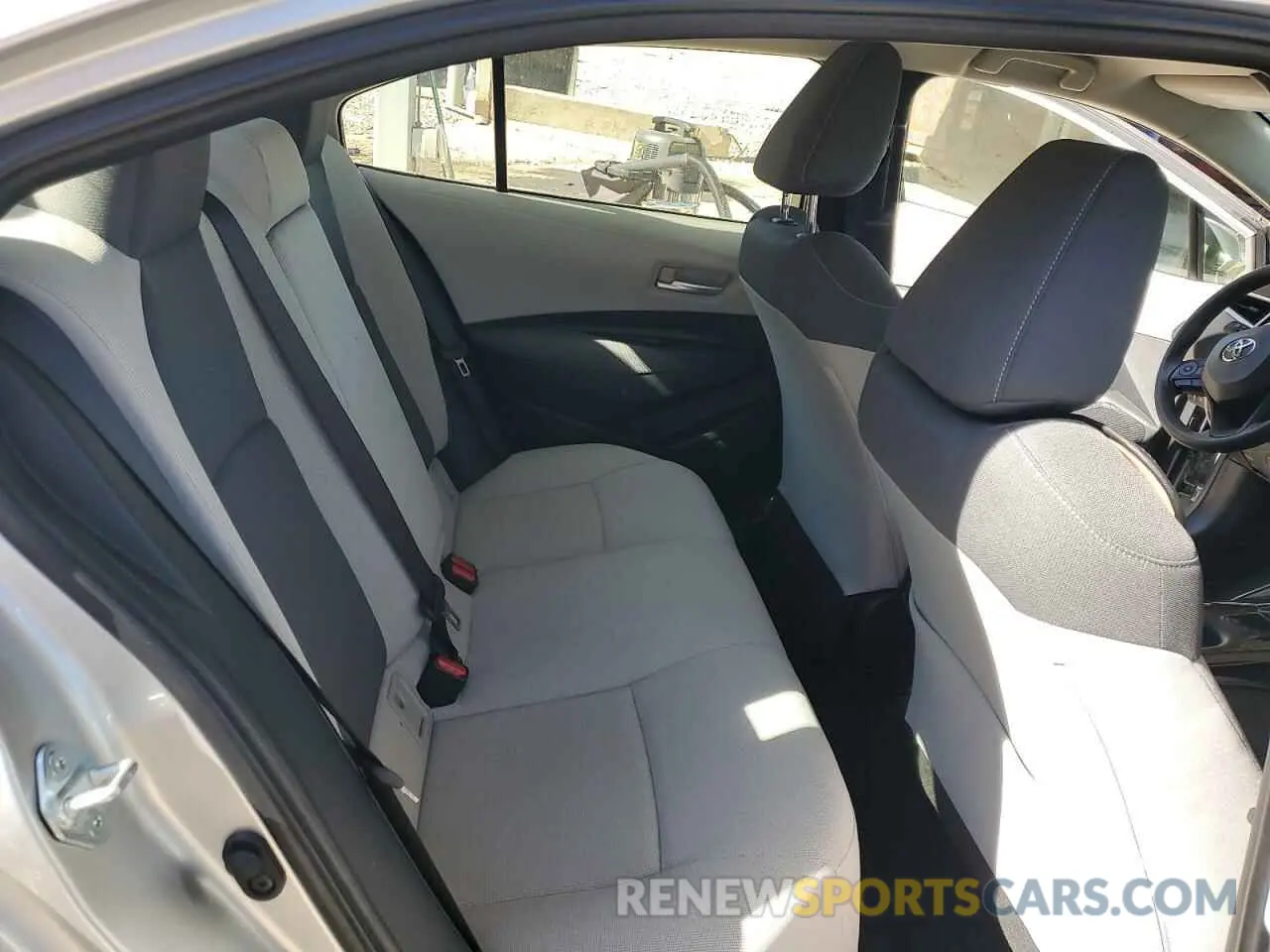 10 Photograph of a damaged car JTDEPMAE7MJ137200 TOYOTA COROLLA 2021