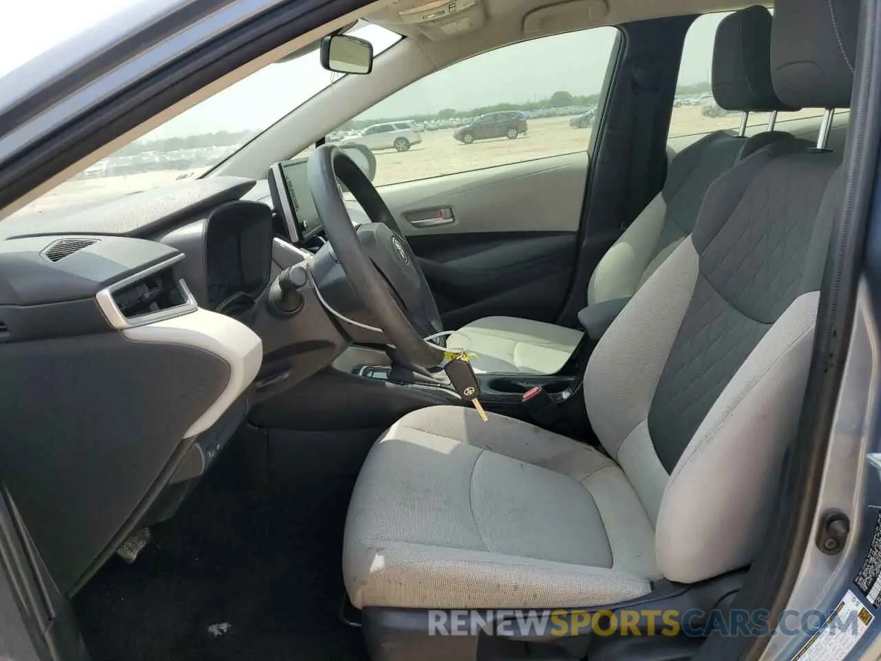 7 Photograph of a damaged car JTDEPMAE7MJ142381 TOYOTA COROLLA 2021