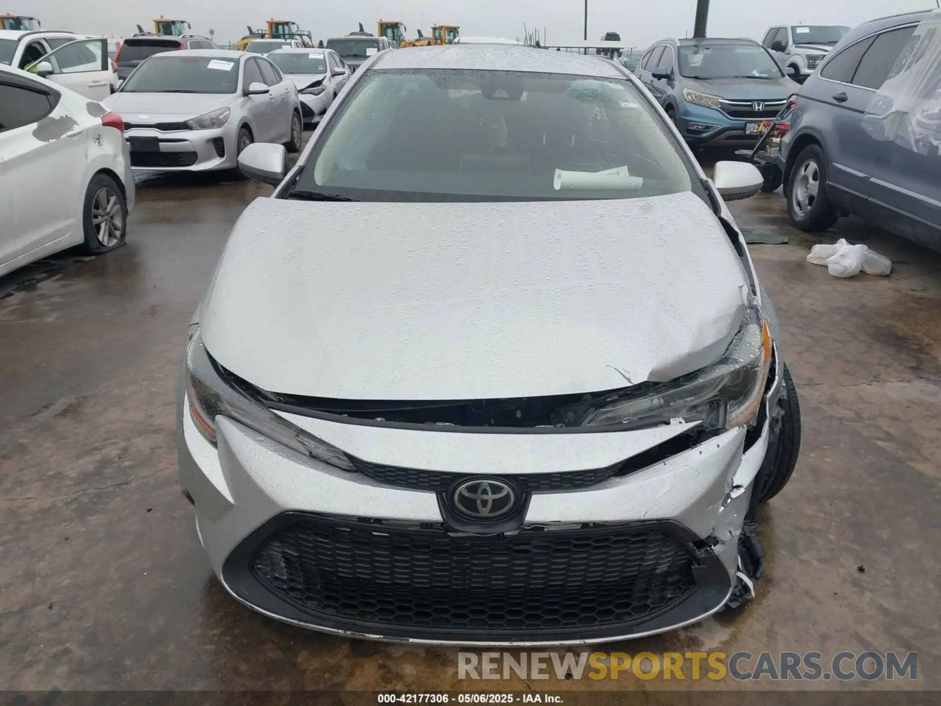 12 Photograph of a damaged car JTDEPMAE7MJ146138 TOYOTA COROLLA 2021