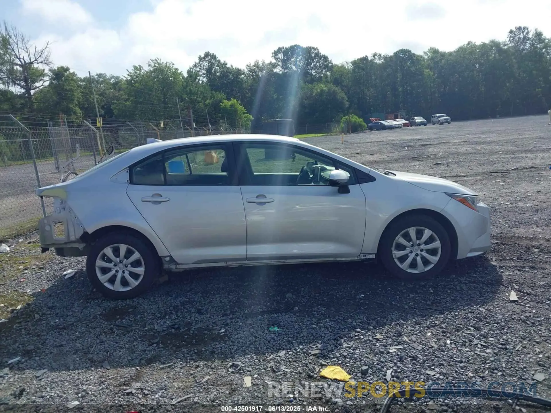 14 Photograph of a damaged car JTDEPMAE7MJ149024 TOYOTA COROLLA 2021