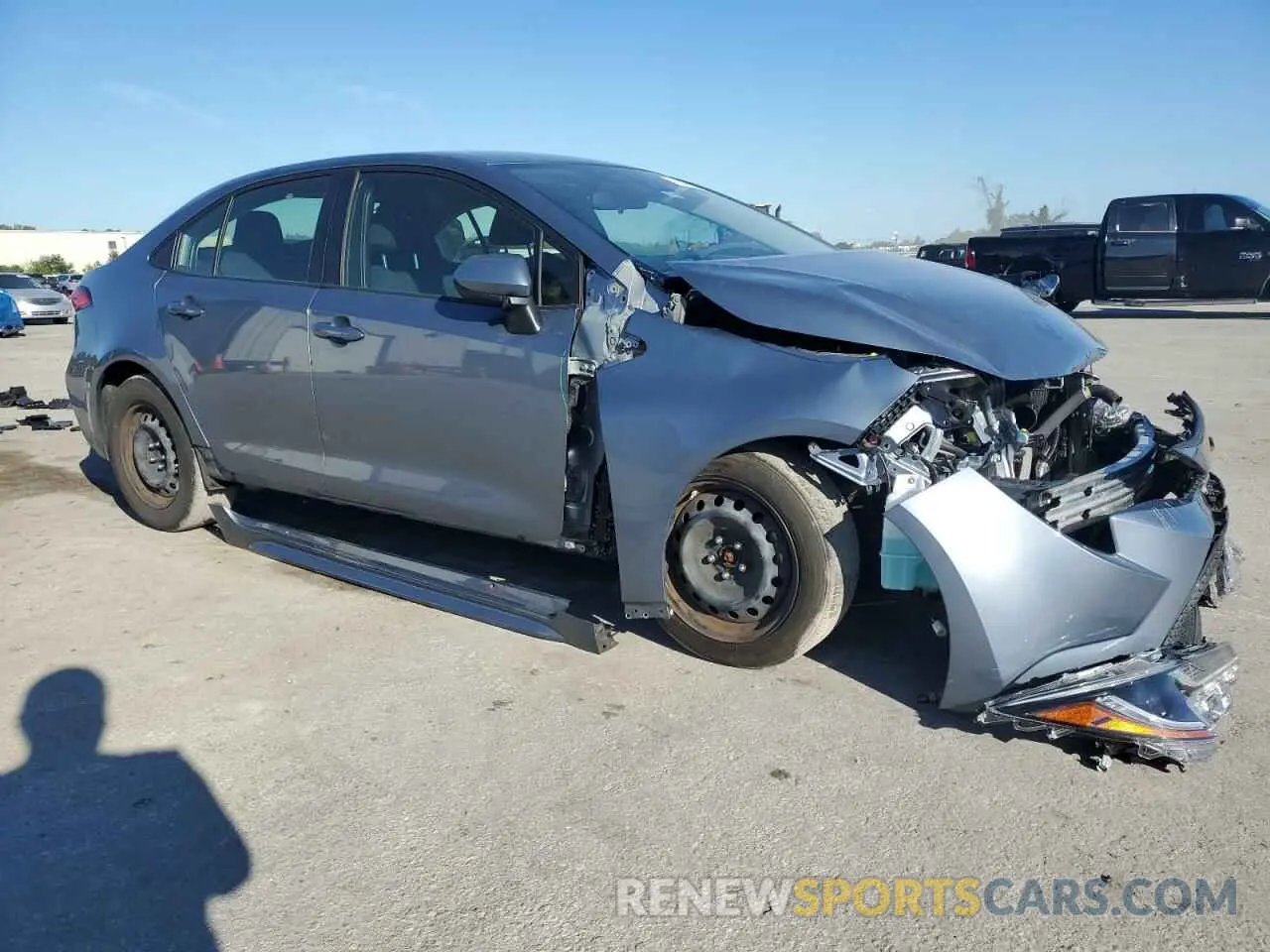 4 Photograph of a damaged car JTDEPMAE7MJ153834 TOYOTA COROLLA 2021