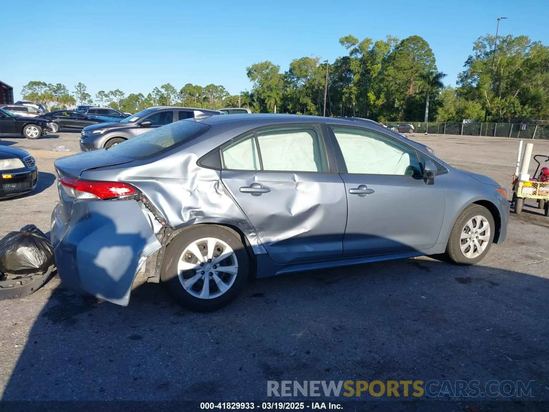 13 Photograph of a damaged car JTDEPMAE7MJ156524 TOYOTA COROLLA 2021