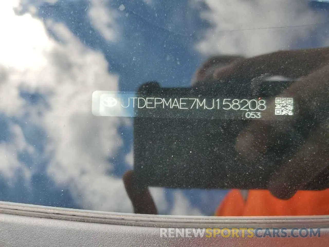 12 Photograph of a damaged car JTDEPMAE7MJ158208 TOYOTA COROLLA 2021