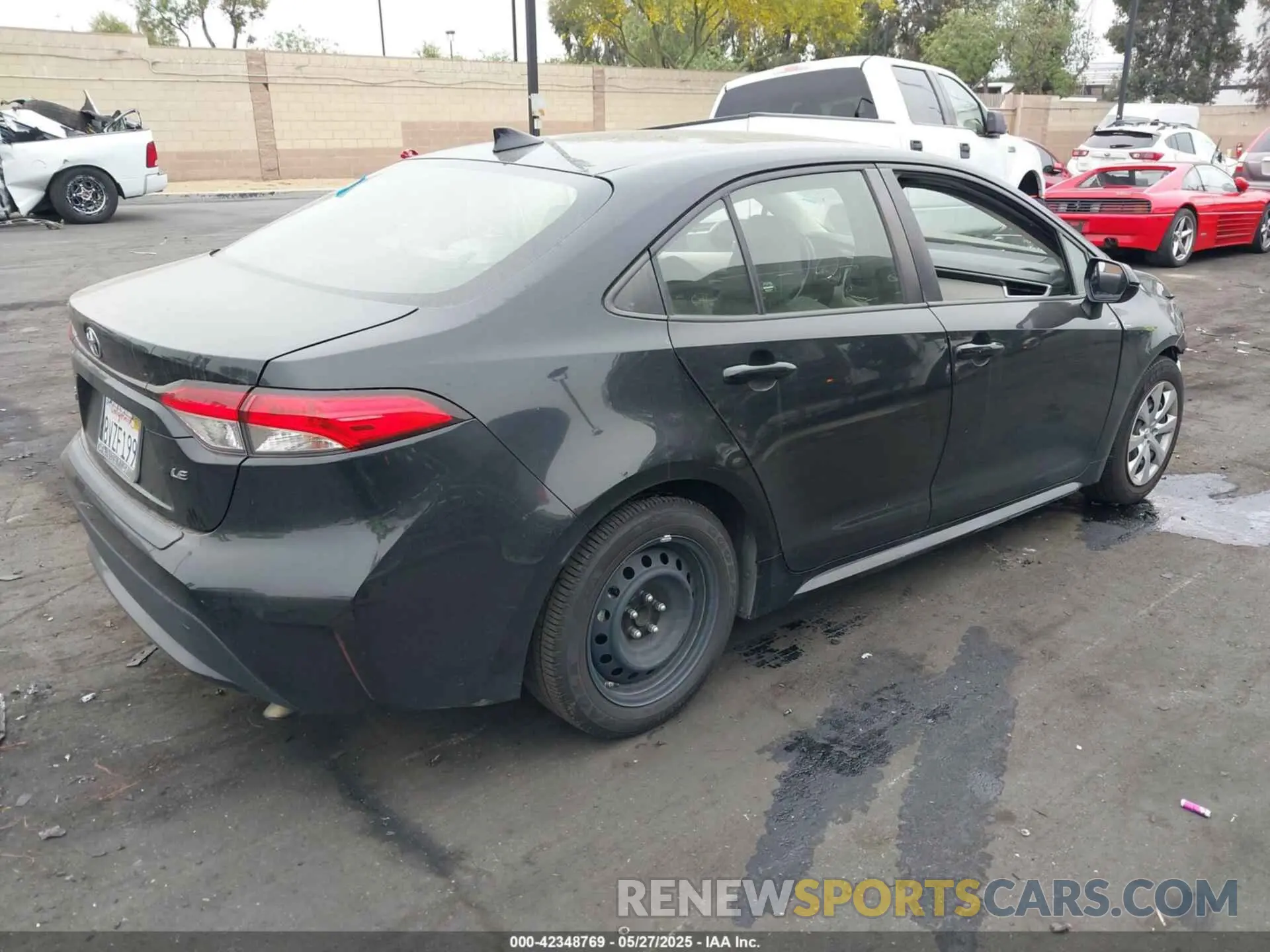 4 Photograph of a damaged car JTDEPMAE7MJ163411 TOYOTA COROLLA 2021