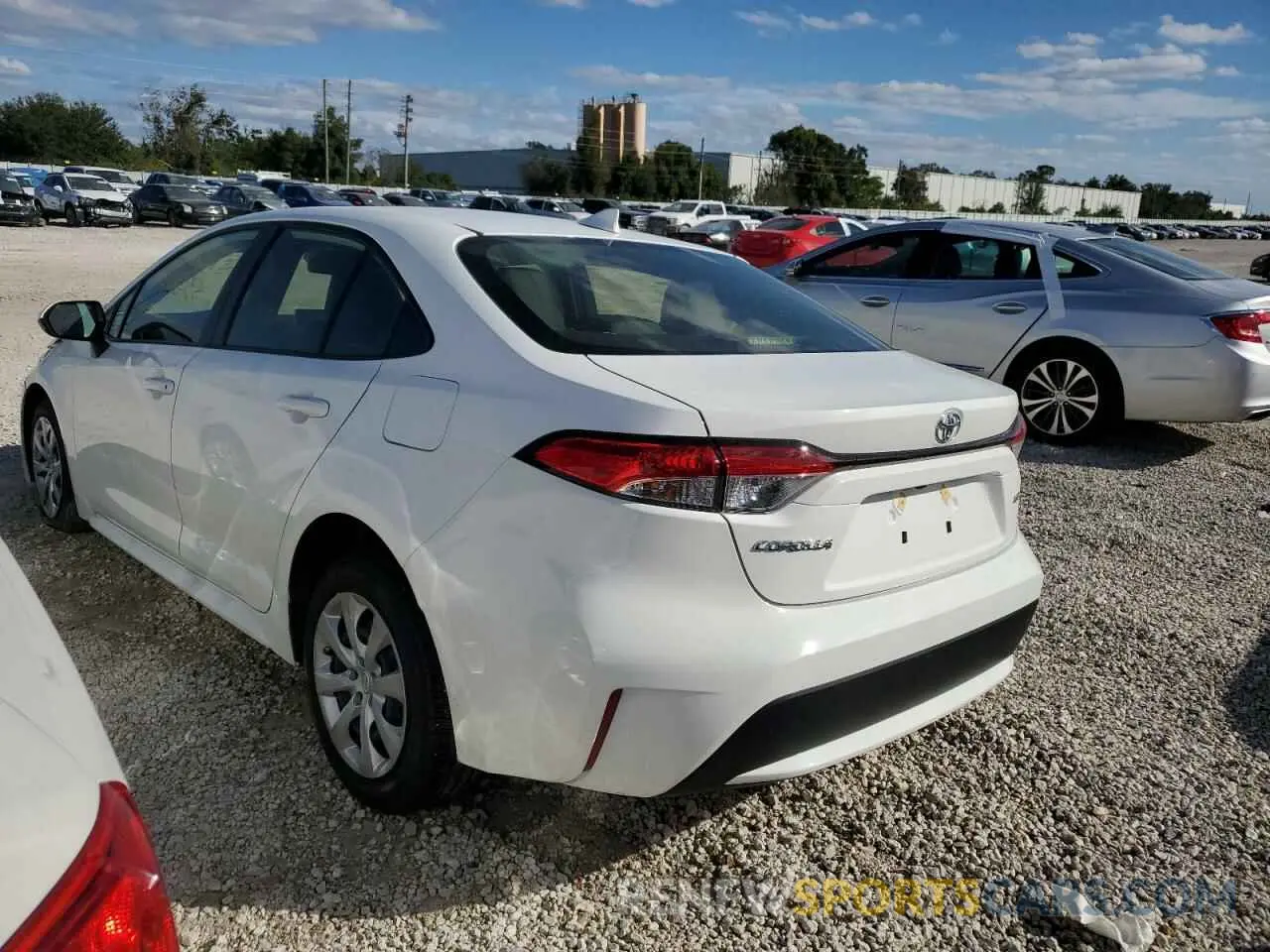 2 Photograph of a damaged car JTDEPMAE7MJ166437 TOYOTA COROLLA 2021