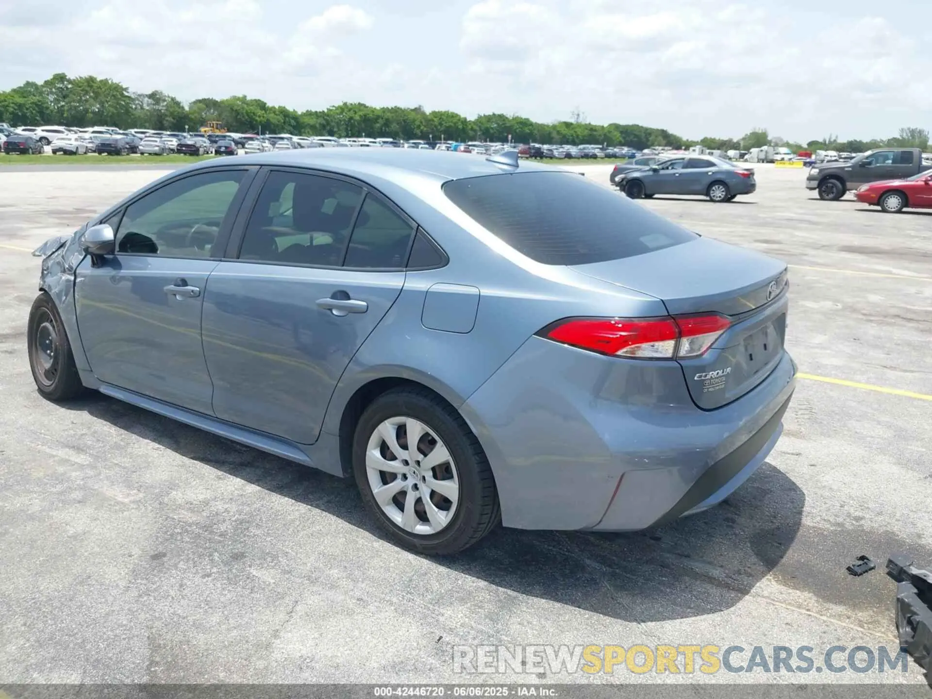 3 Photograph of a damaged car JTDEPMAE7MJ171461 TOYOTA COROLLA 2021