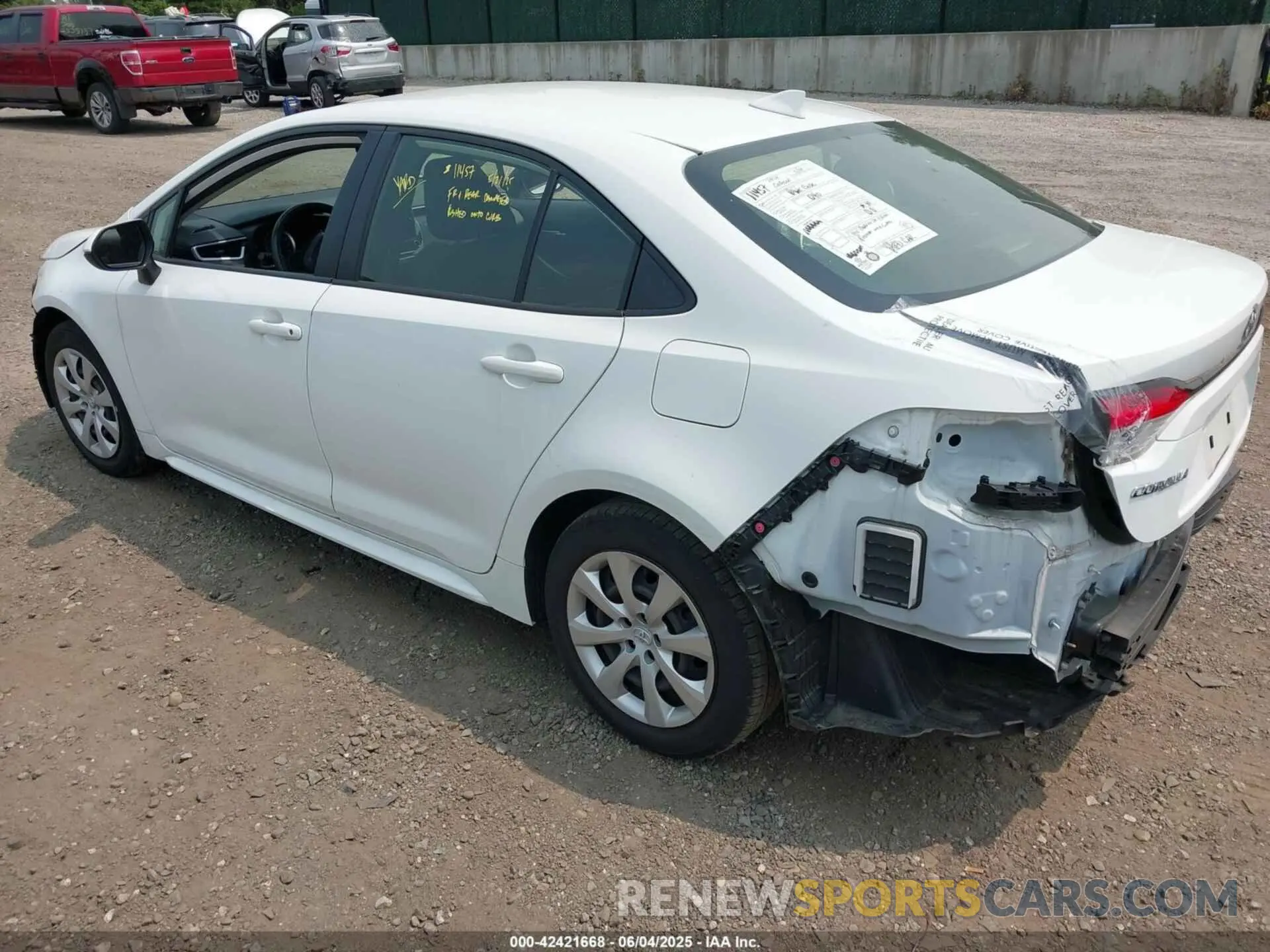 3 Photograph of a damaged car JTDEPMAE7MJ172030 TOYOTA COROLLA 2021