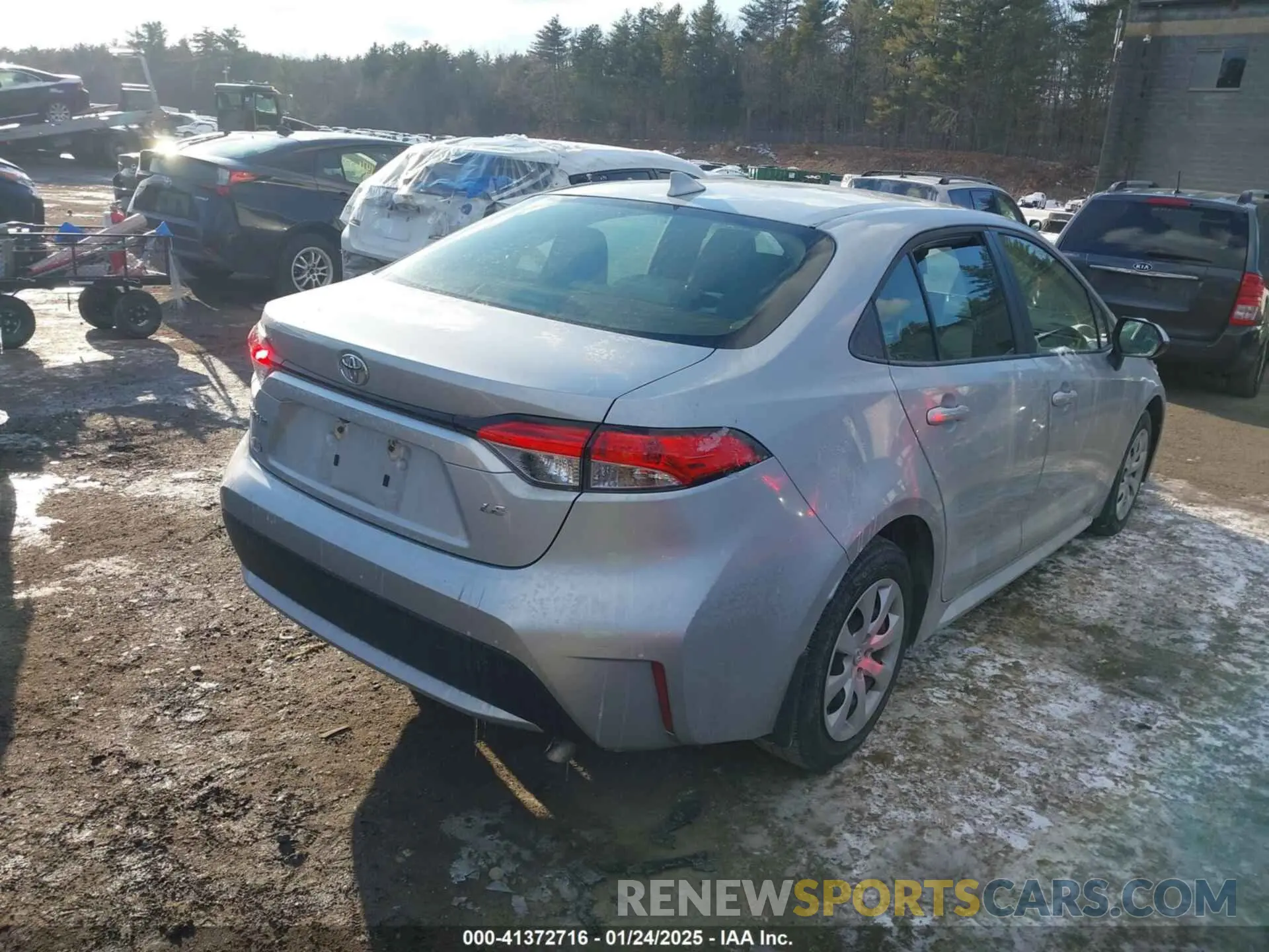 4 Photograph of a damaged car JTDEPMAE7MJ173131 TOYOTA COROLLA 2021