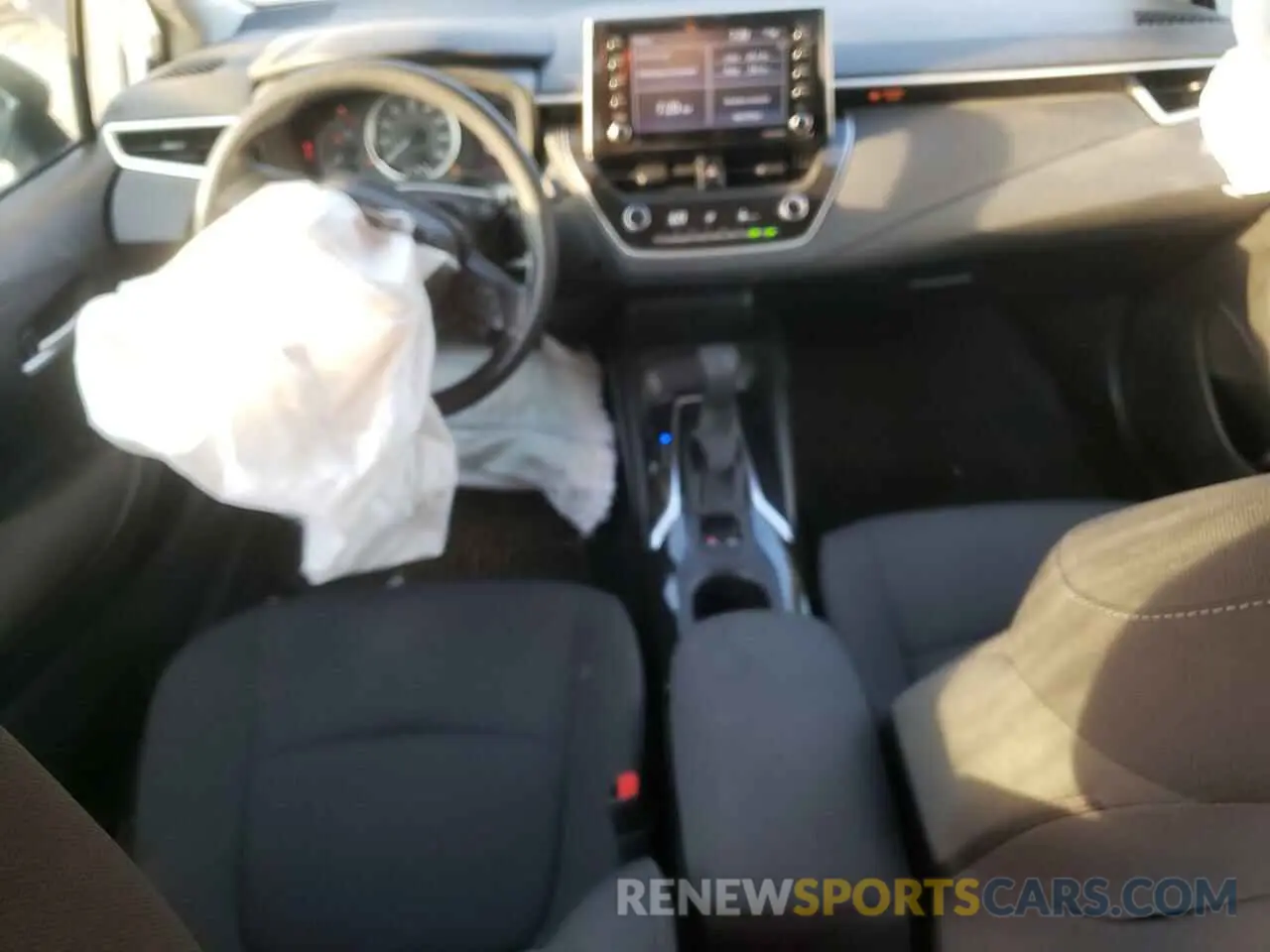 8 Photograph of a damaged car JTDEPMAE7MJ177292 TOYOTA COROLLA 2021