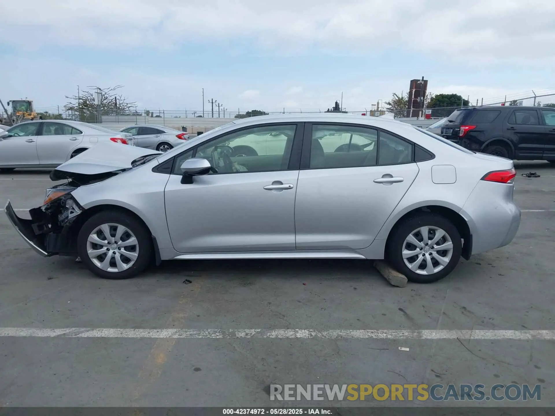 15 Photograph of a damaged car JTDEPMAE7MJ178068 TOYOTA COROLLA 2021