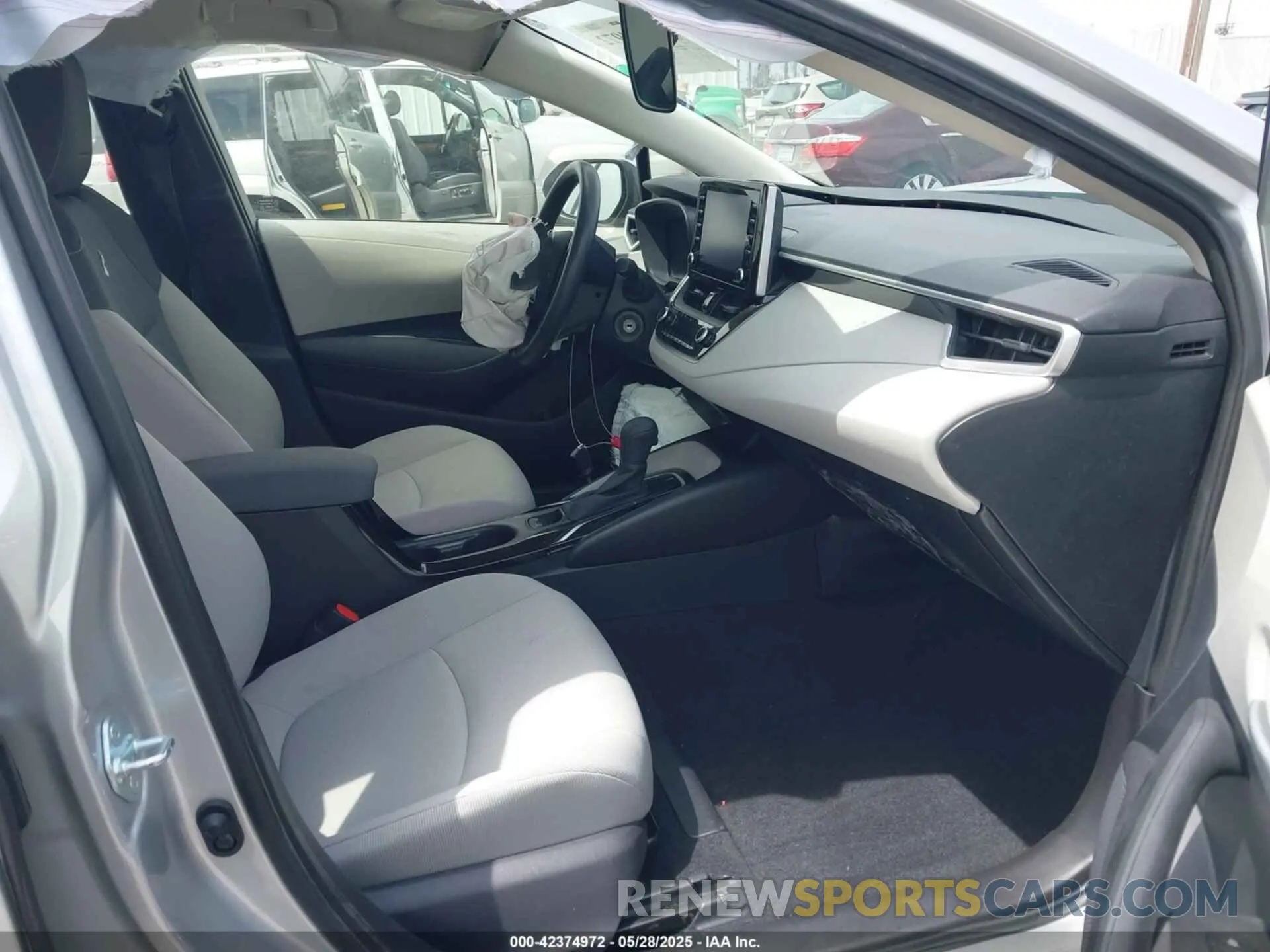 5 Photograph of a damaged car JTDEPMAE7MJ178068 TOYOTA COROLLA 2021