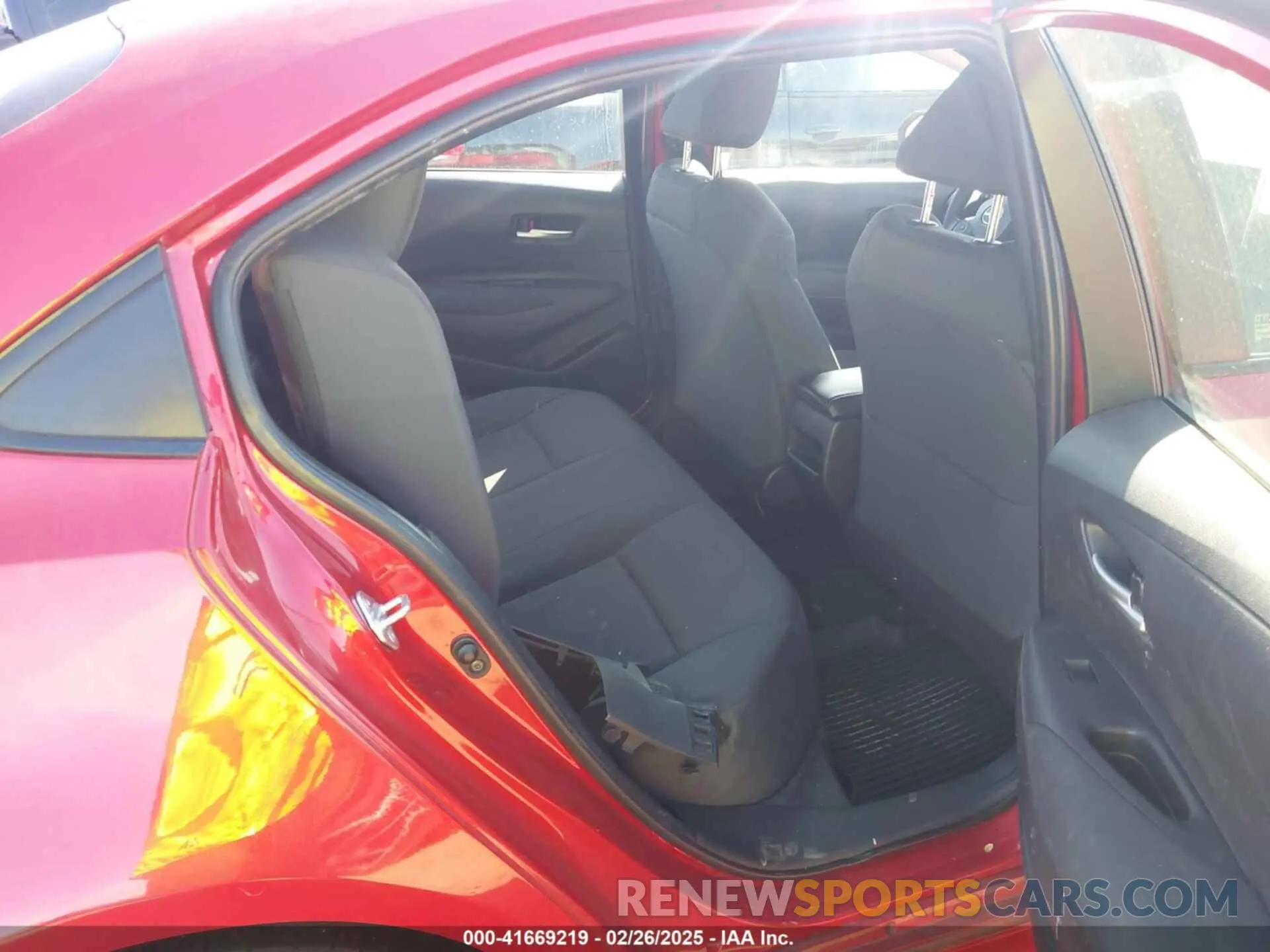 8 Photograph of a damaged car JTDEPMAE7MJ184260 TOYOTA COROLLA 2021
