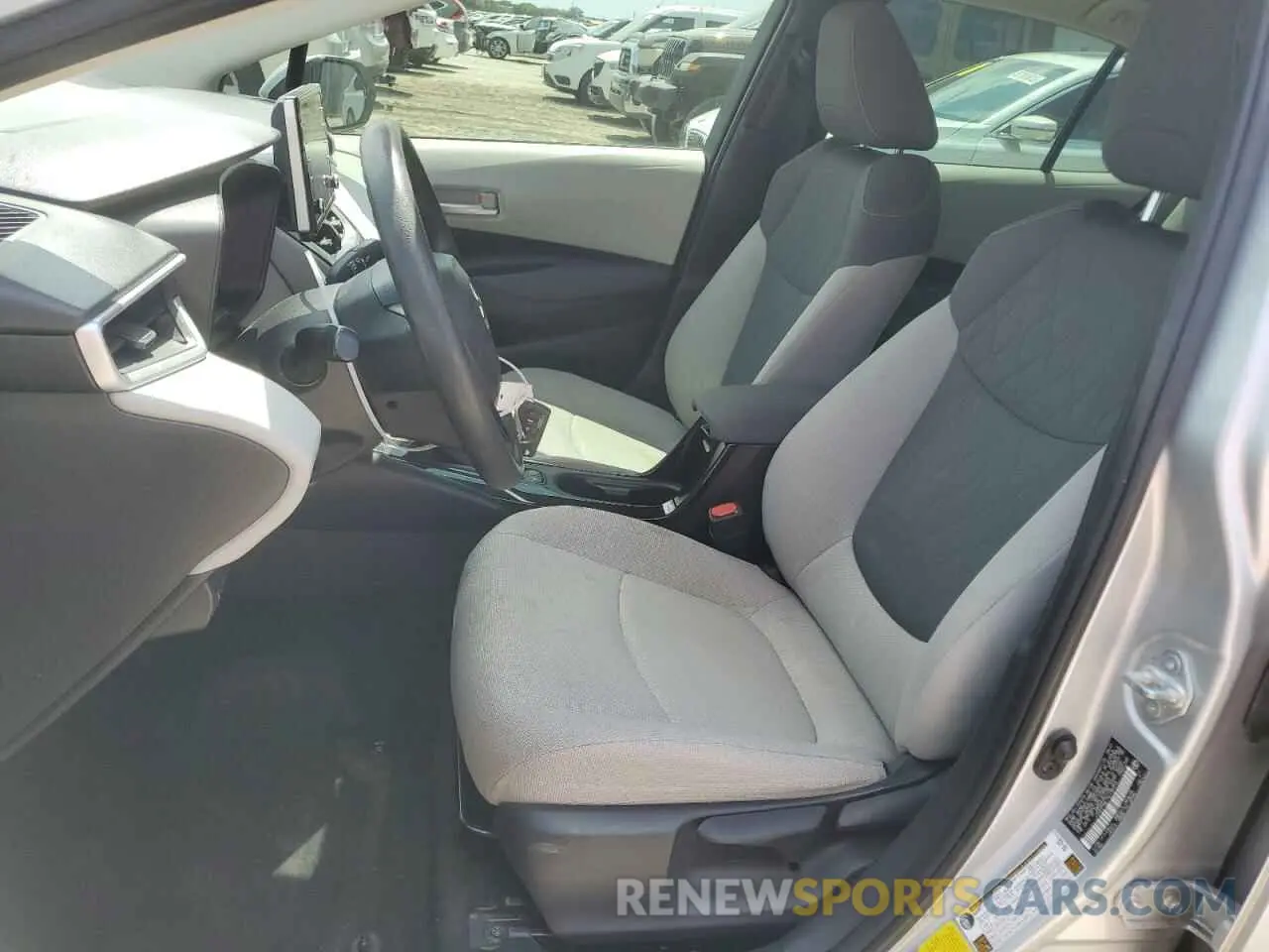 7 Photograph of a damaged car JTDEPMAE7MJ186994 TOYOTA COROLLA 2021