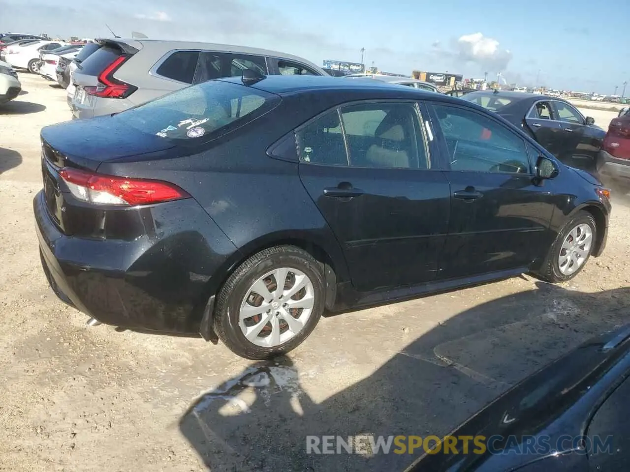 3 Photograph of a damaged car JTDEPMAE7MJ187837 TOYOTA COROLLA 2021