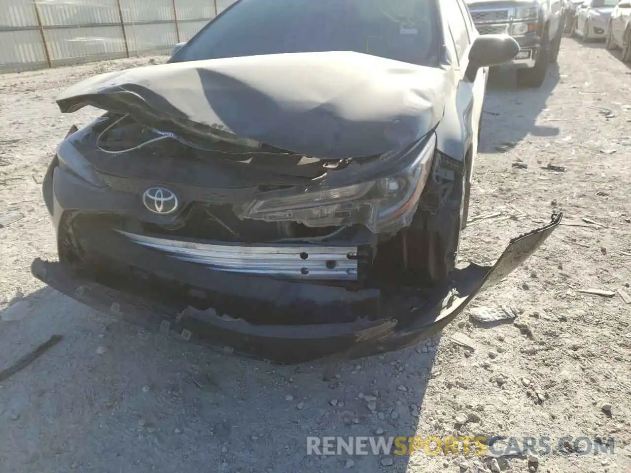 9 Photograph of a damaged car JTDEPMAE8MJ118056 TOYOTA COROLLA 2021