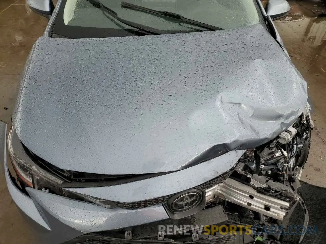 12 Photograph of a damaged car JTDEPMAE8MJ118686 TOYOTA COROLLA 2021