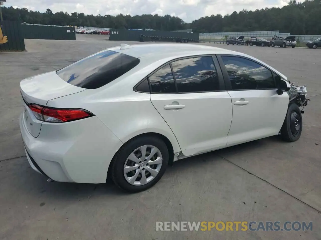 3 Photograph of a damaged car JTDEPMAE8MJ126416 TOYOTA COROLLA 2021