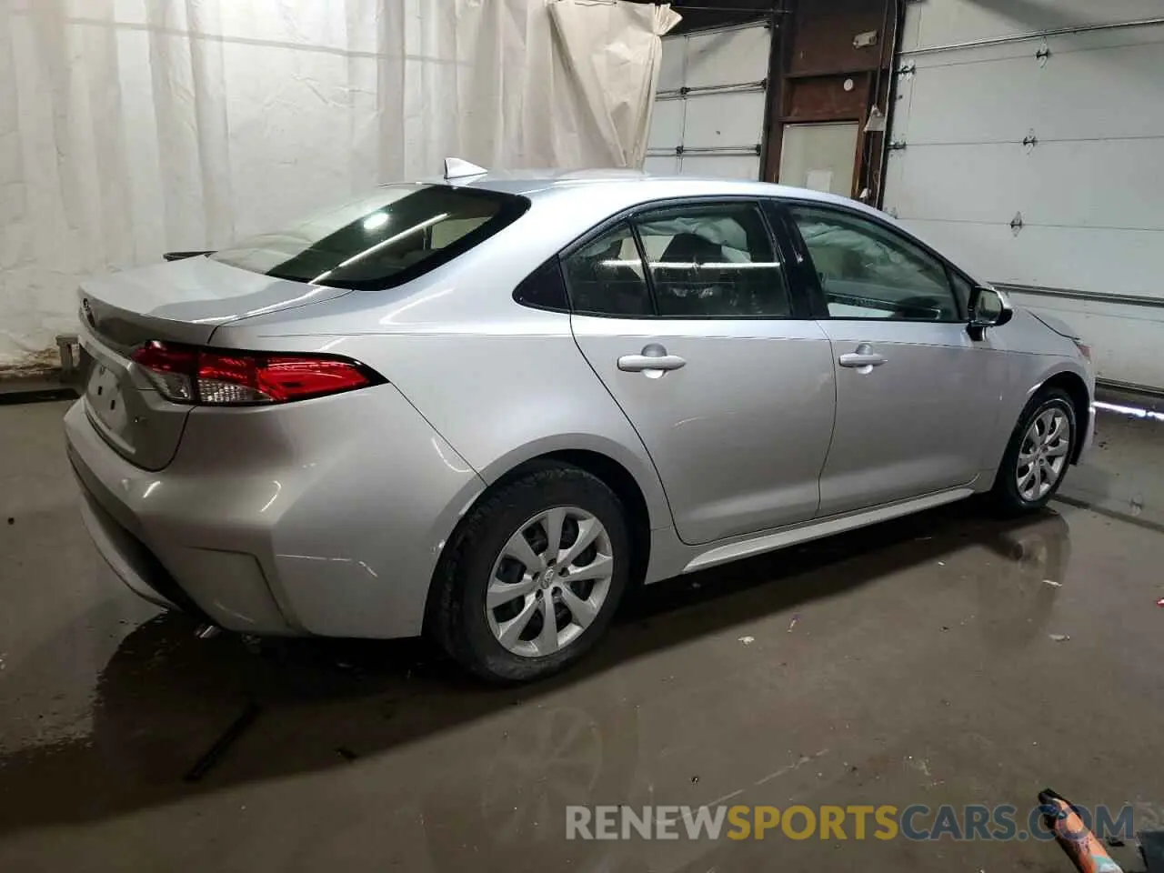3 Photograph of a damaged car JTDEPMAE8MJ133415 TOYOTA COROLLA 2021