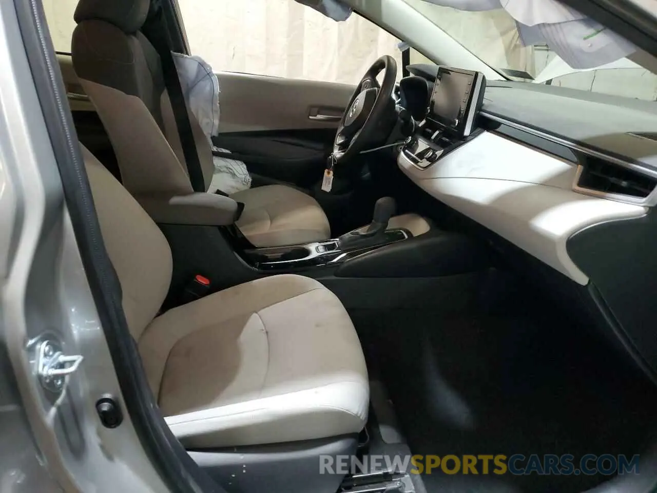 7 Photograph of a damaged car JTDEPMAE8MJ133415 TOYOTA COROLLA 2021