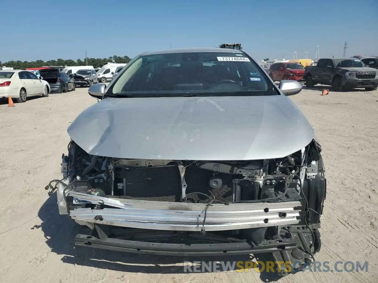 5 Photograph of a damaged car JTDEPMAE8MJ146259 TOYOTA COROLLA 2021