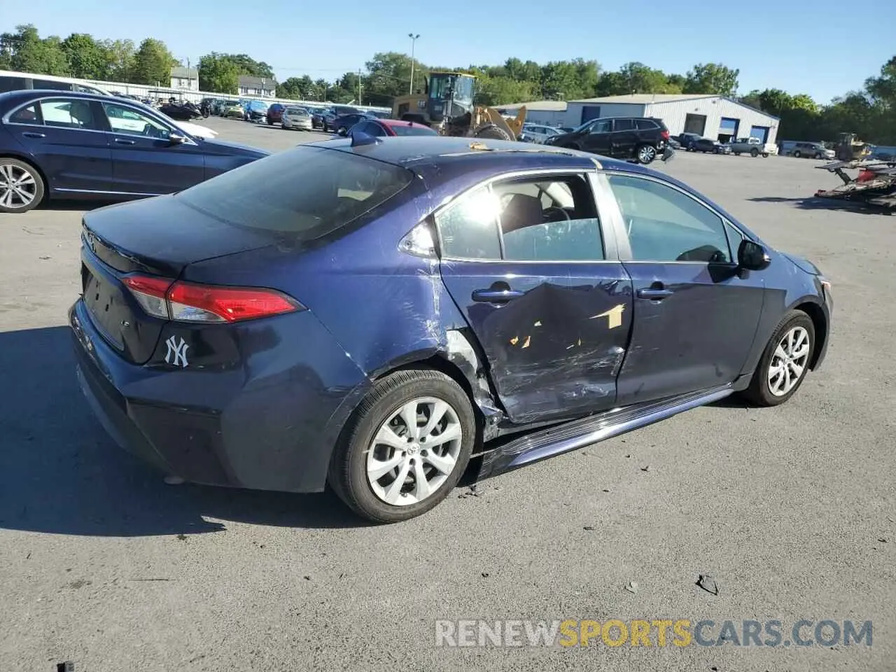 3 Photograph of a damaged car JTDEPMAE8MJ151283 TOYOTA COROLLA 2021