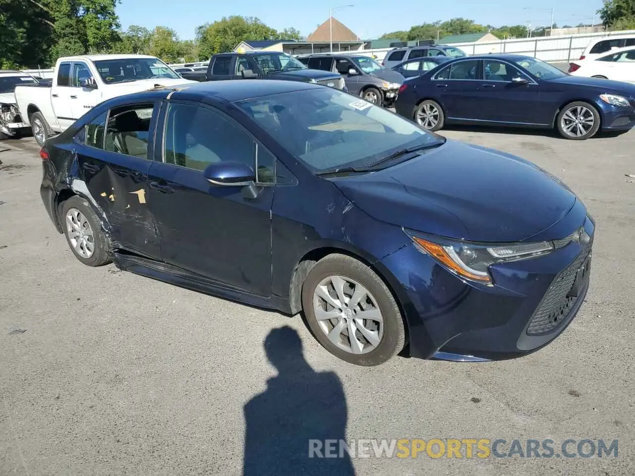 4 Photograph of a damaged car JTDEPMAE8MJ151283 TOYOTA COROLLA 2021