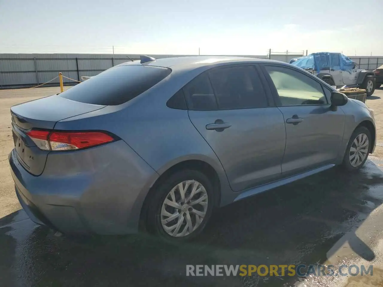 3 Photograph of a damaged car JTDEPMAE8MJ152773 TOYOTA COROLLA 2021