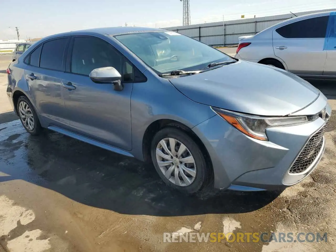 4 Photograph of a damaged car JTDEPMAE8MJ152773 TOYOTA COROLLA 2021