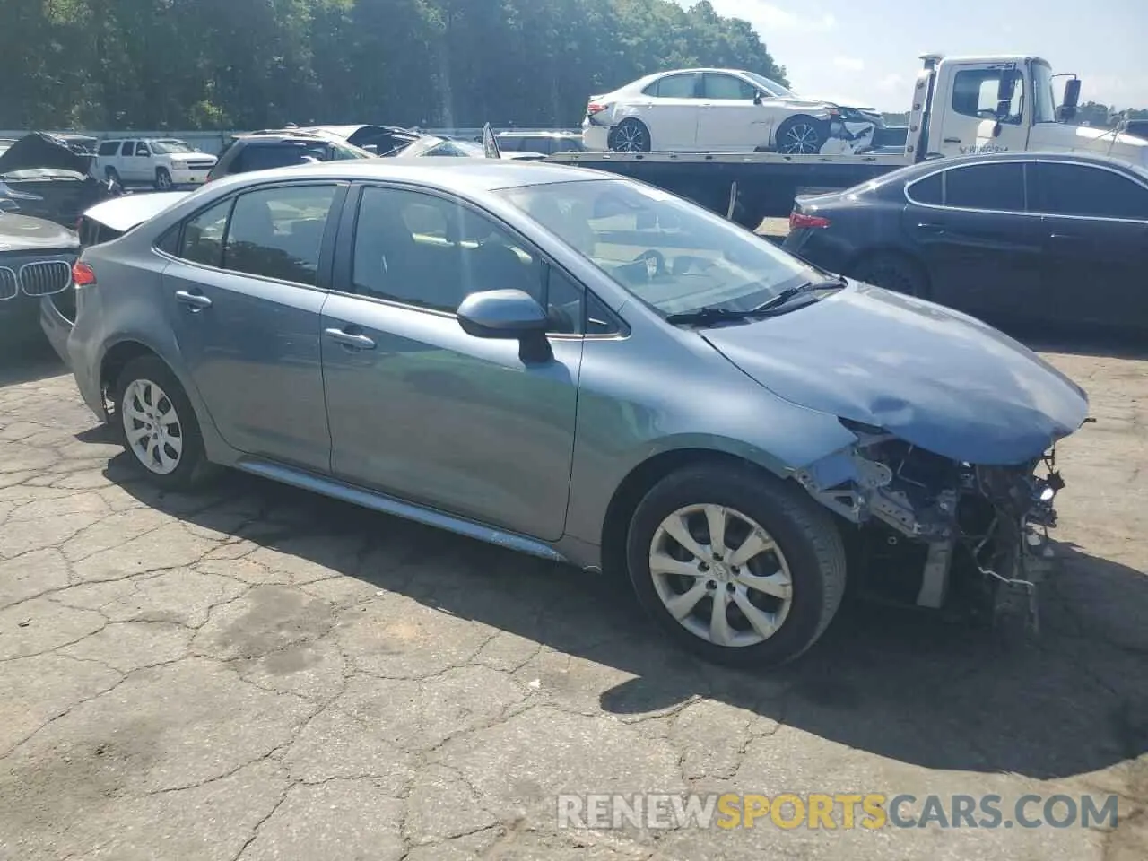 4 Photograph of a damaged car JTDEPMAE8MJ158444 TOYOTA COROLLA 2021