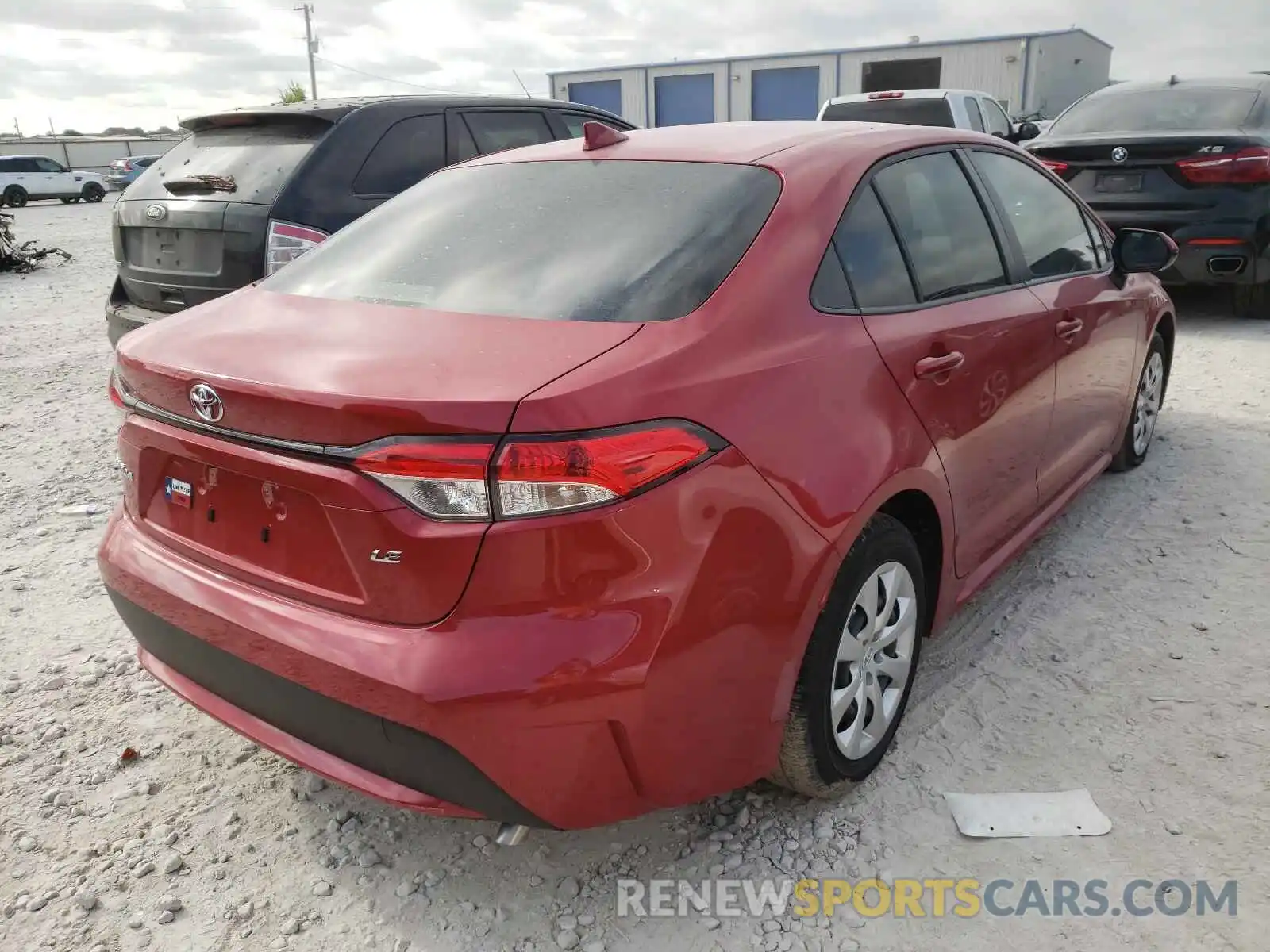 4 Photograph of a damaged car JTDEPMAE8MJ163126 TOYOTA COROLLA 2021