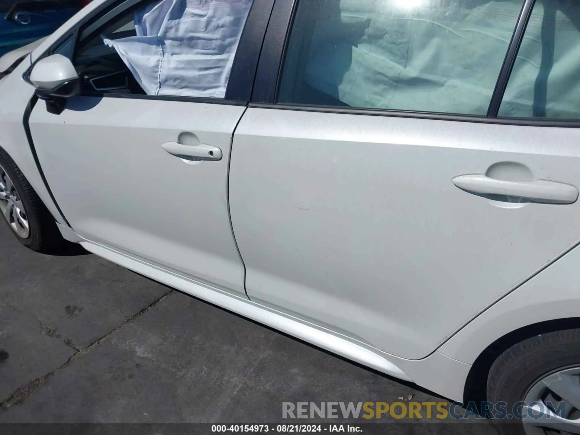 15 Photograph of a damaged car JTDEPMAE8MJ175230 TOYOTA COROLLA 2021