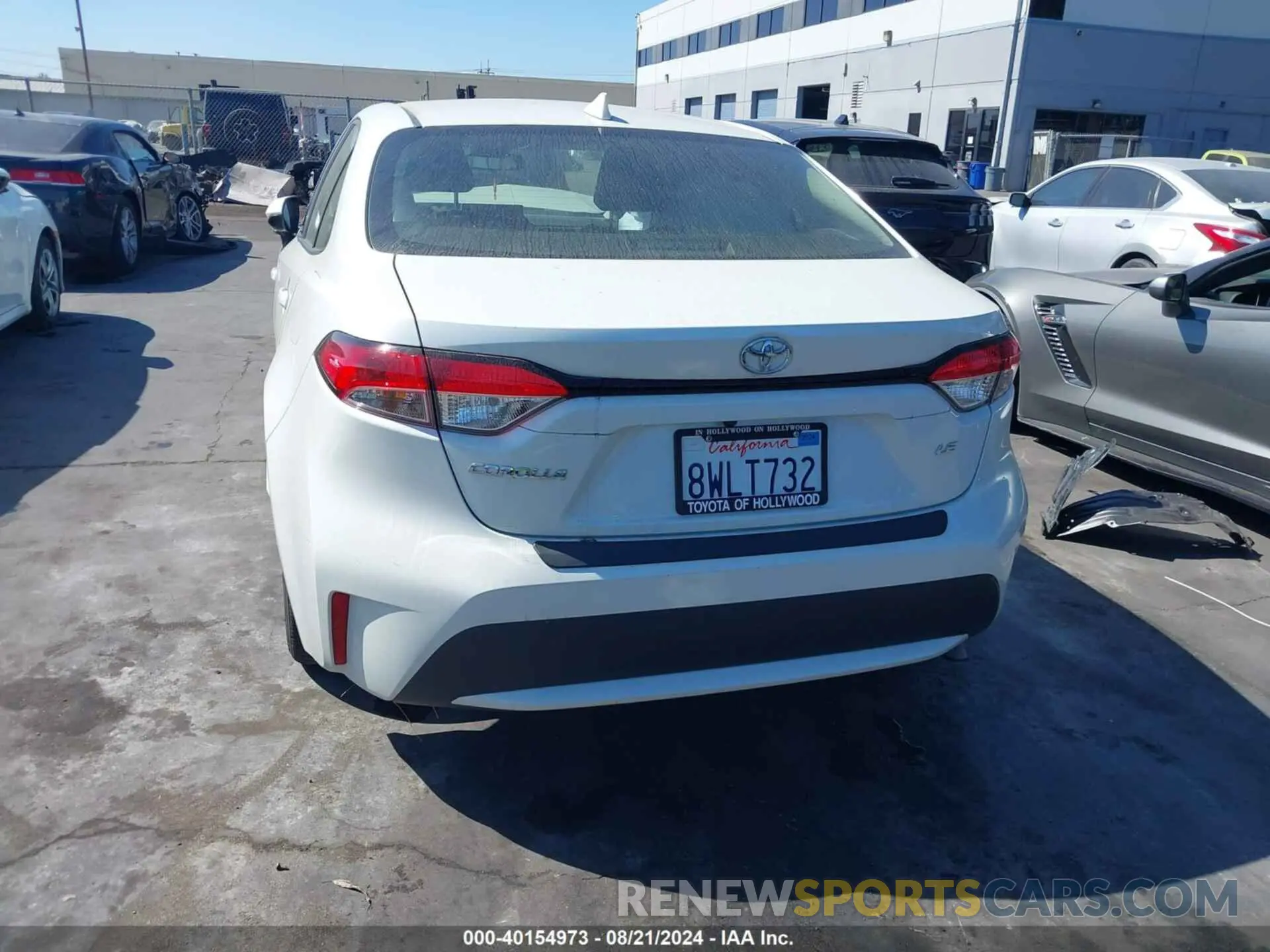 17 Photograph of a damaged car JTDEPMAE8MJ175230 TOYOTA COROLLA 2021