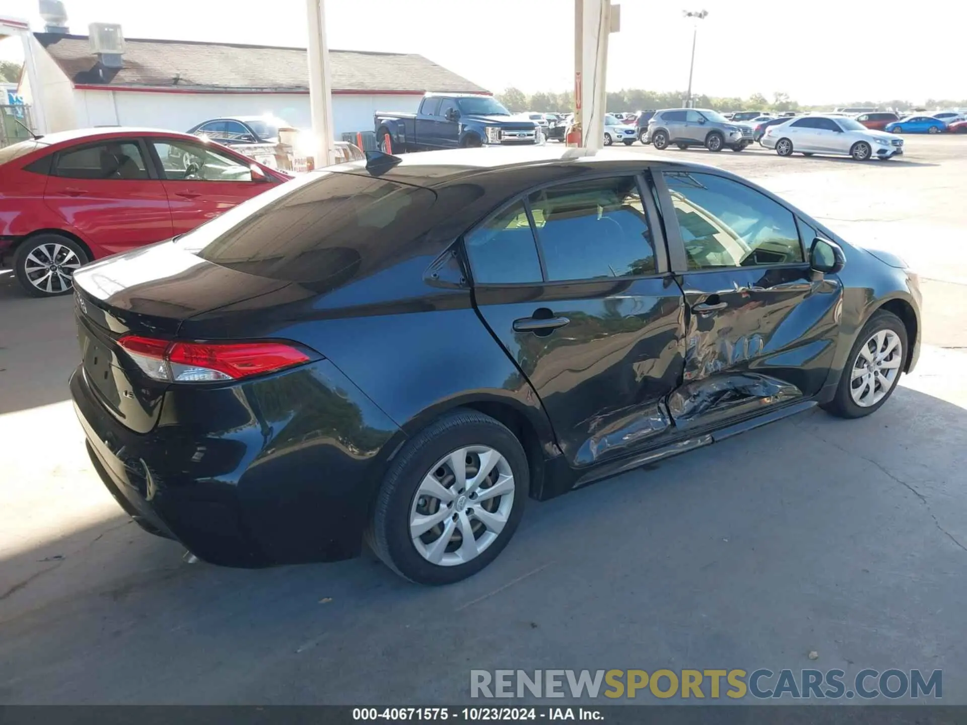 4 Photograph of a damaged car JTDEPMAE9MJ124576 TOYOTA COROLLA 2021