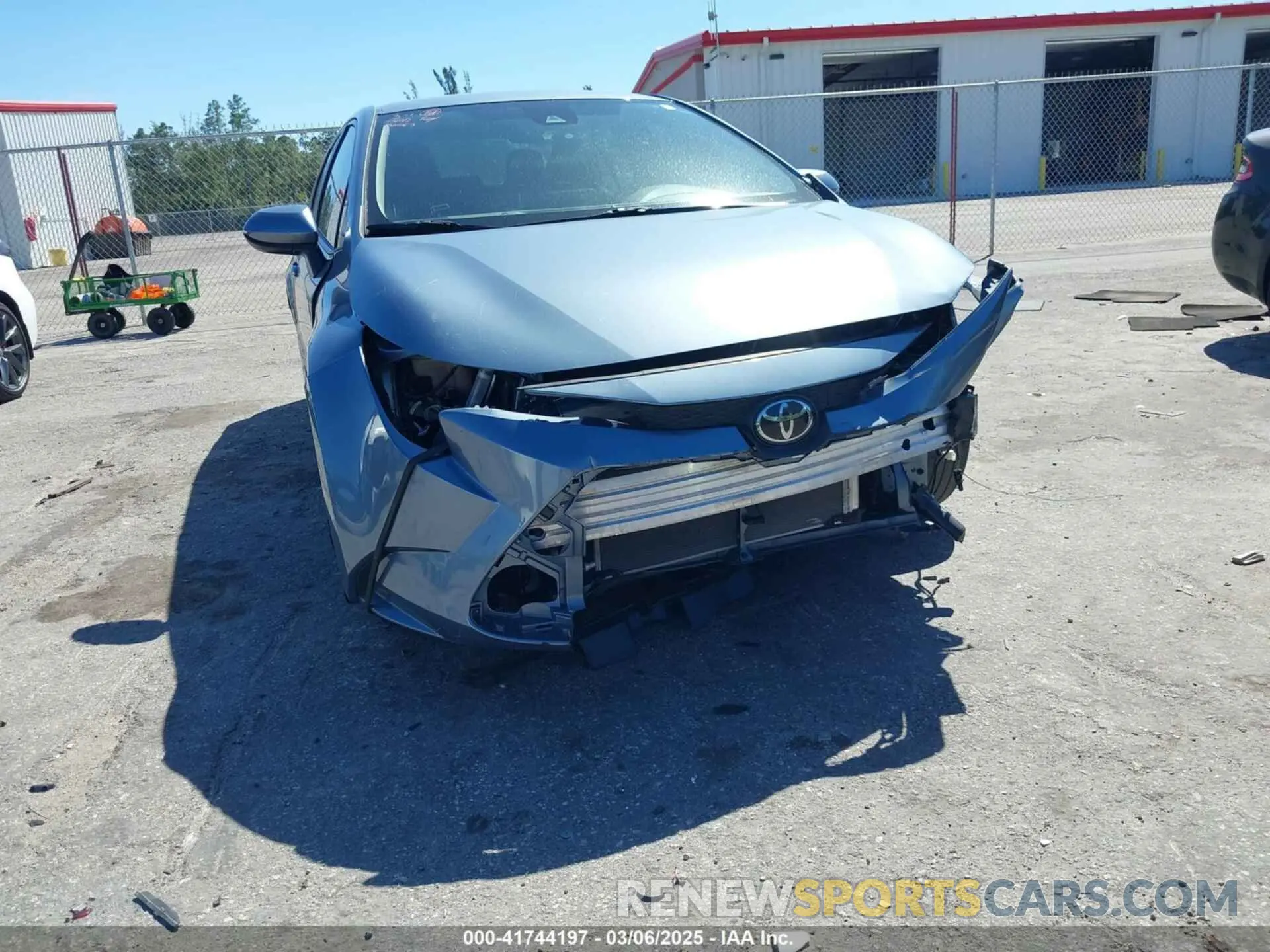 6 Photograph of a damaged car JTDEPMAE9MJ132063 TOYOTA COROLLA 2021