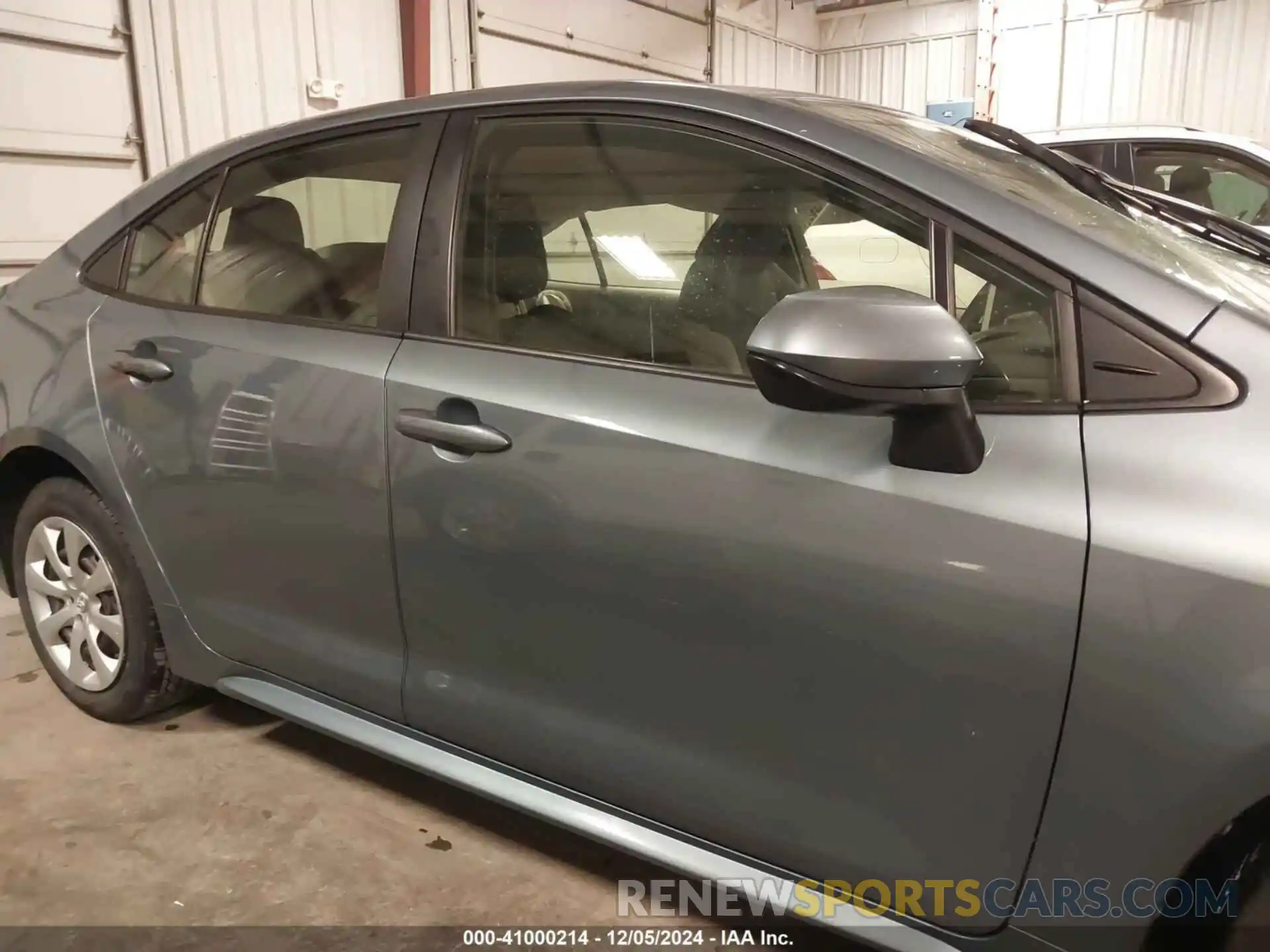 13 Photograph of a damaged car JTDEPMAE9MJ134069 TOYOTA COROLLA 2021