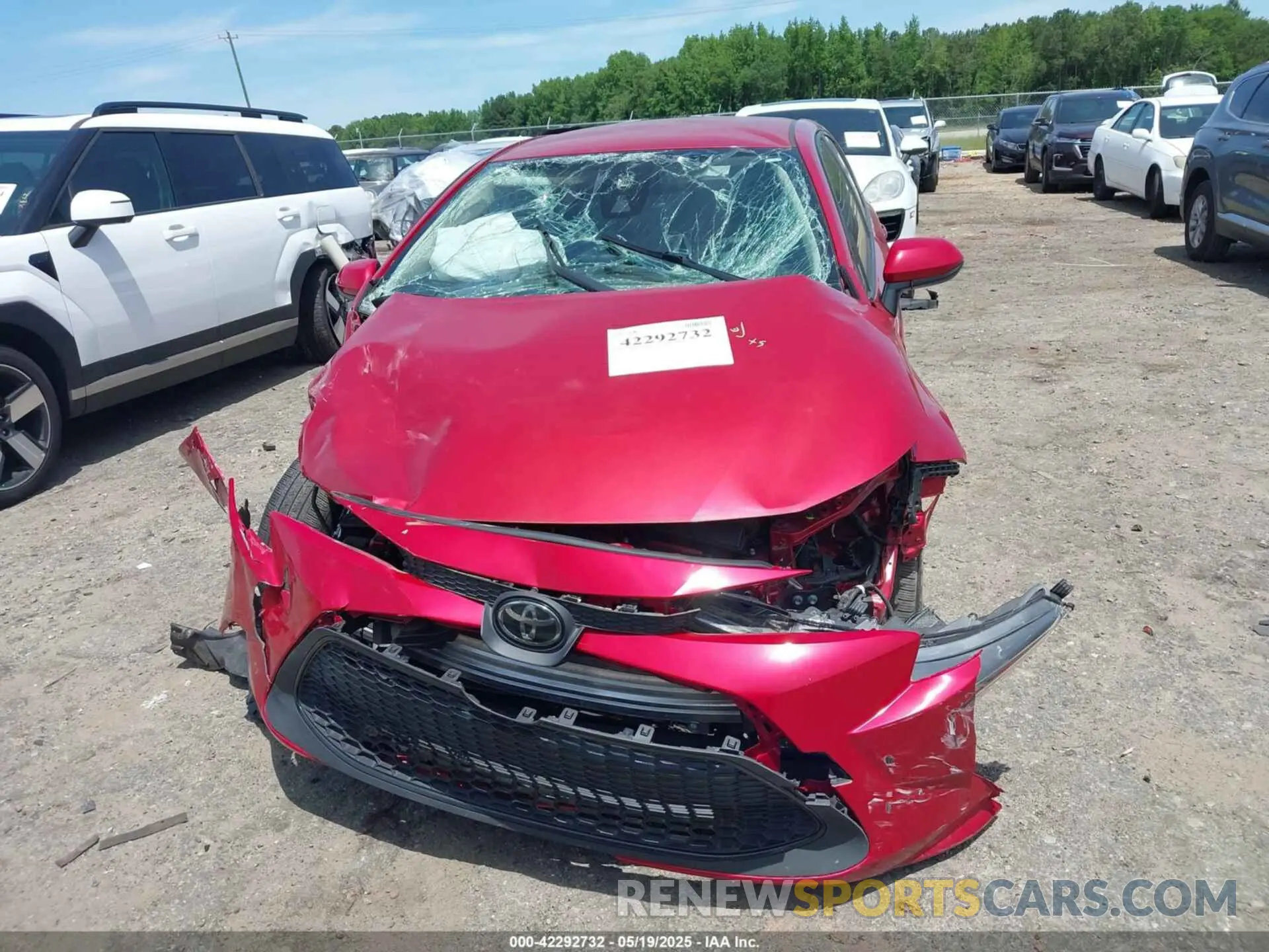 12 Photograph of a damaged car JTDEPMAE9MJ136002 TOYOTA COROLLA 2021