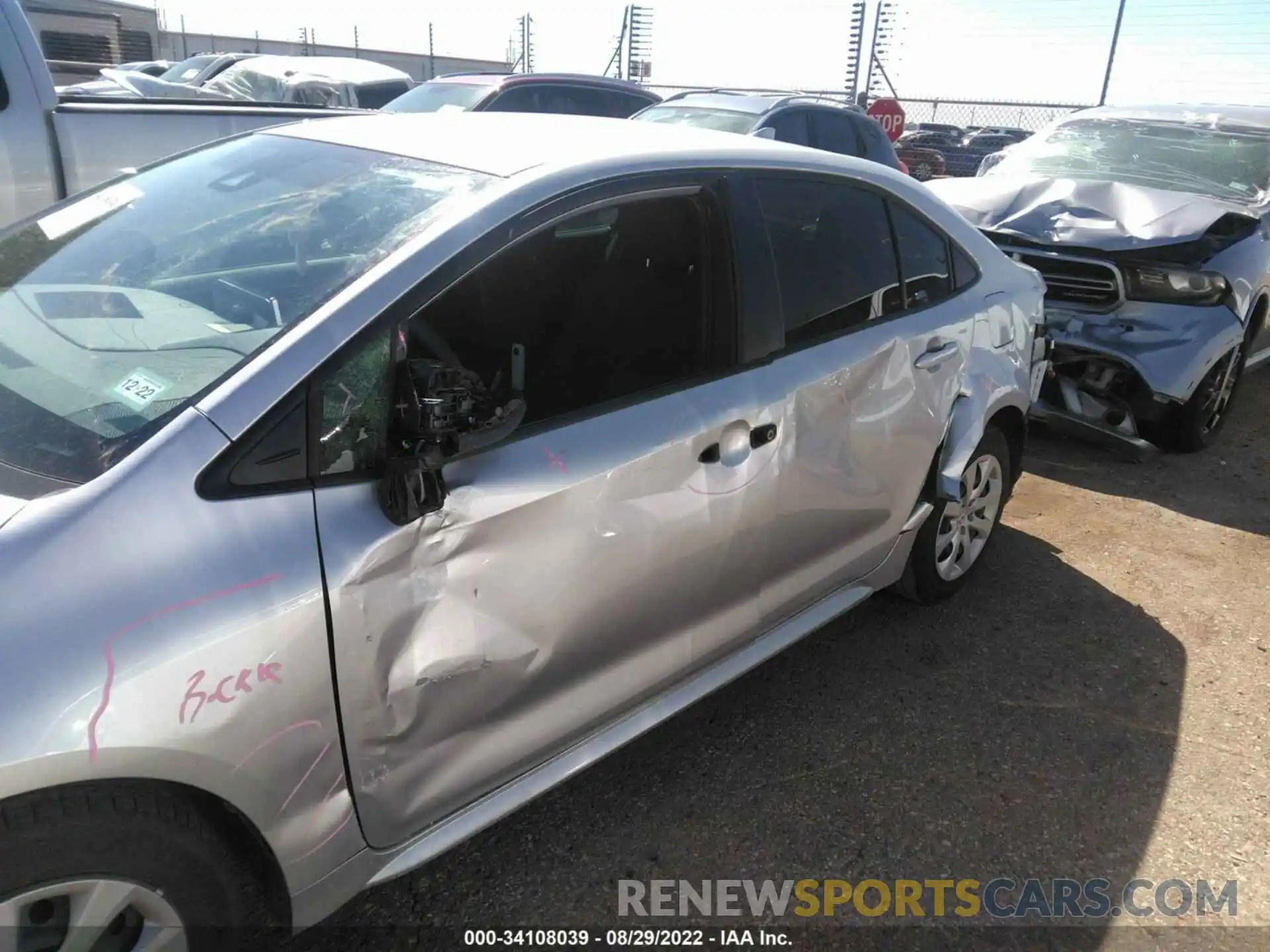 6 Photograph of a damaged car JTDEPMAE9MJ150353 TOYOTA COROLLA 2021