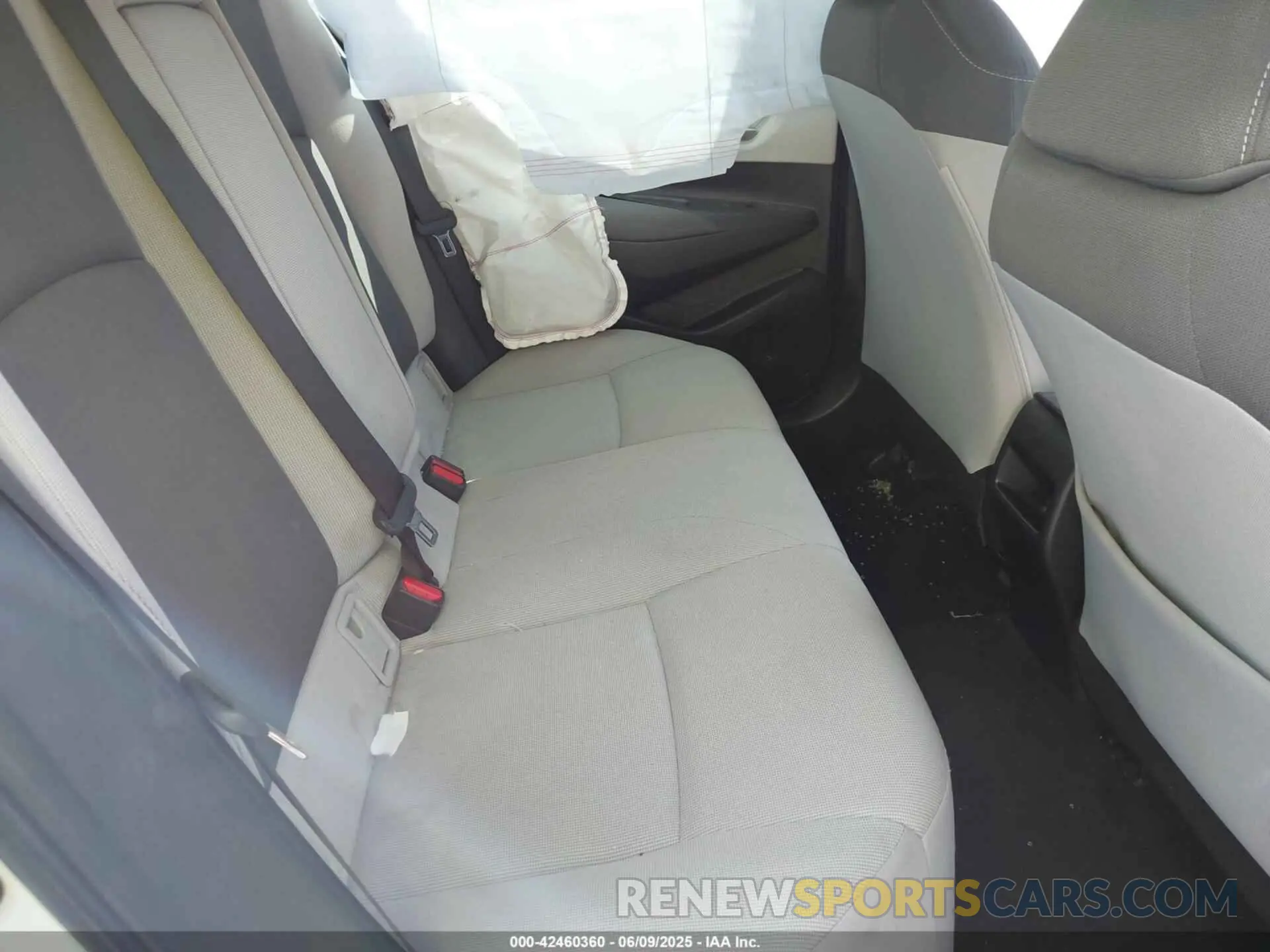 8 Photograph of a damaged car JTDEPMAE9MJ159201 TOYOTA COROLLA 2021