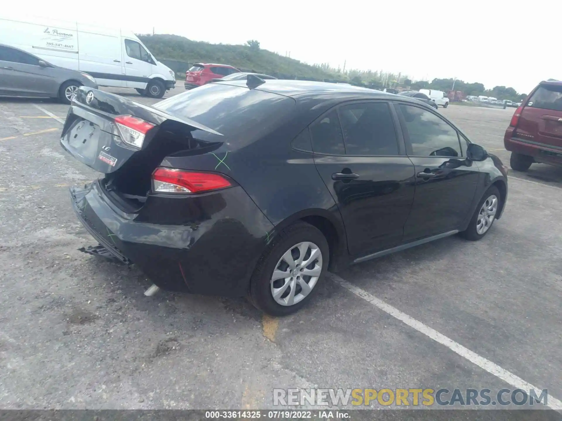 4 Photograph of a damaged car JTDEPMAE9MJ167136 TOYOTA COROLLA 2021